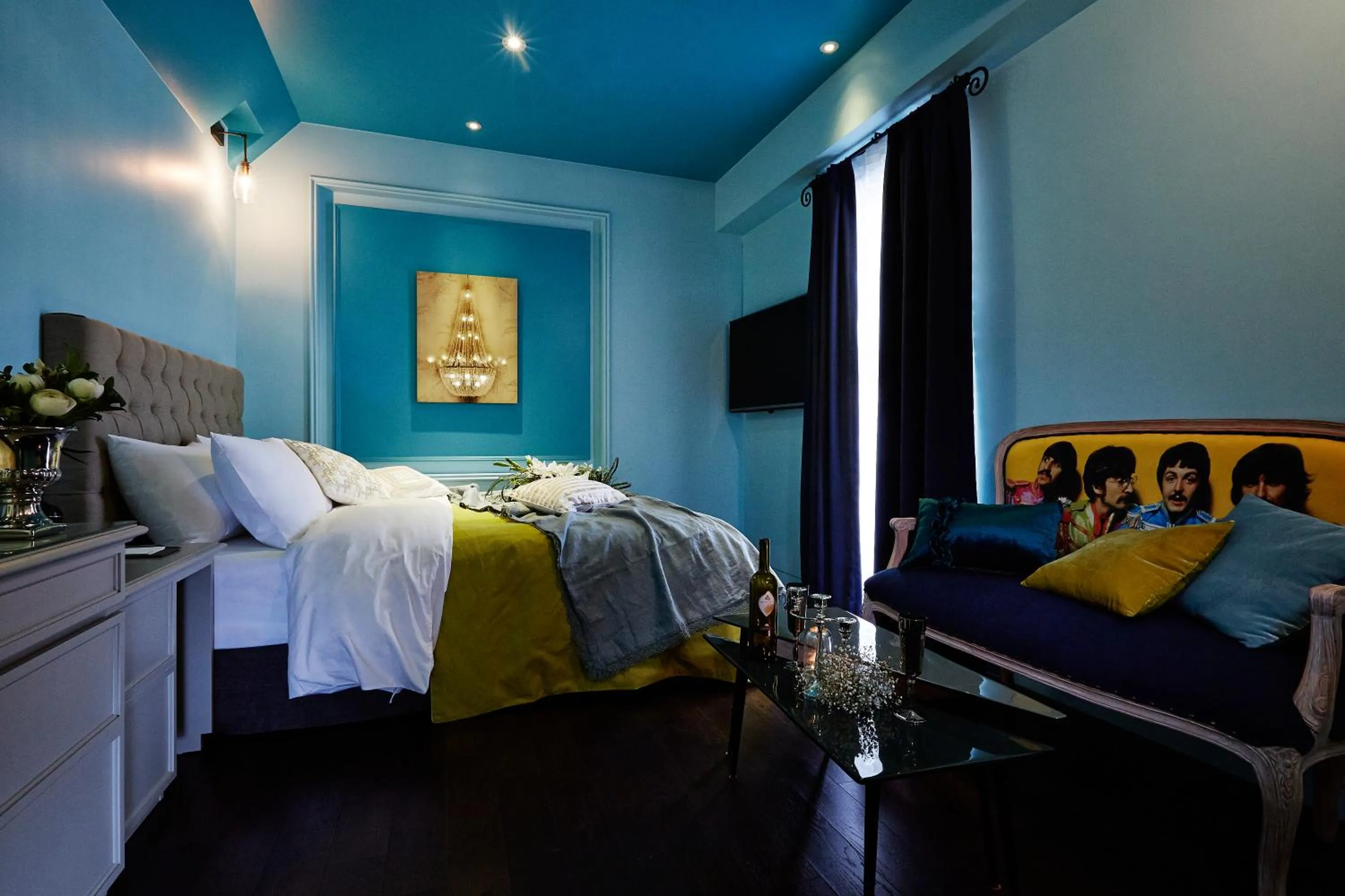 Photo of the whole room, Bed in Roseto Hotel