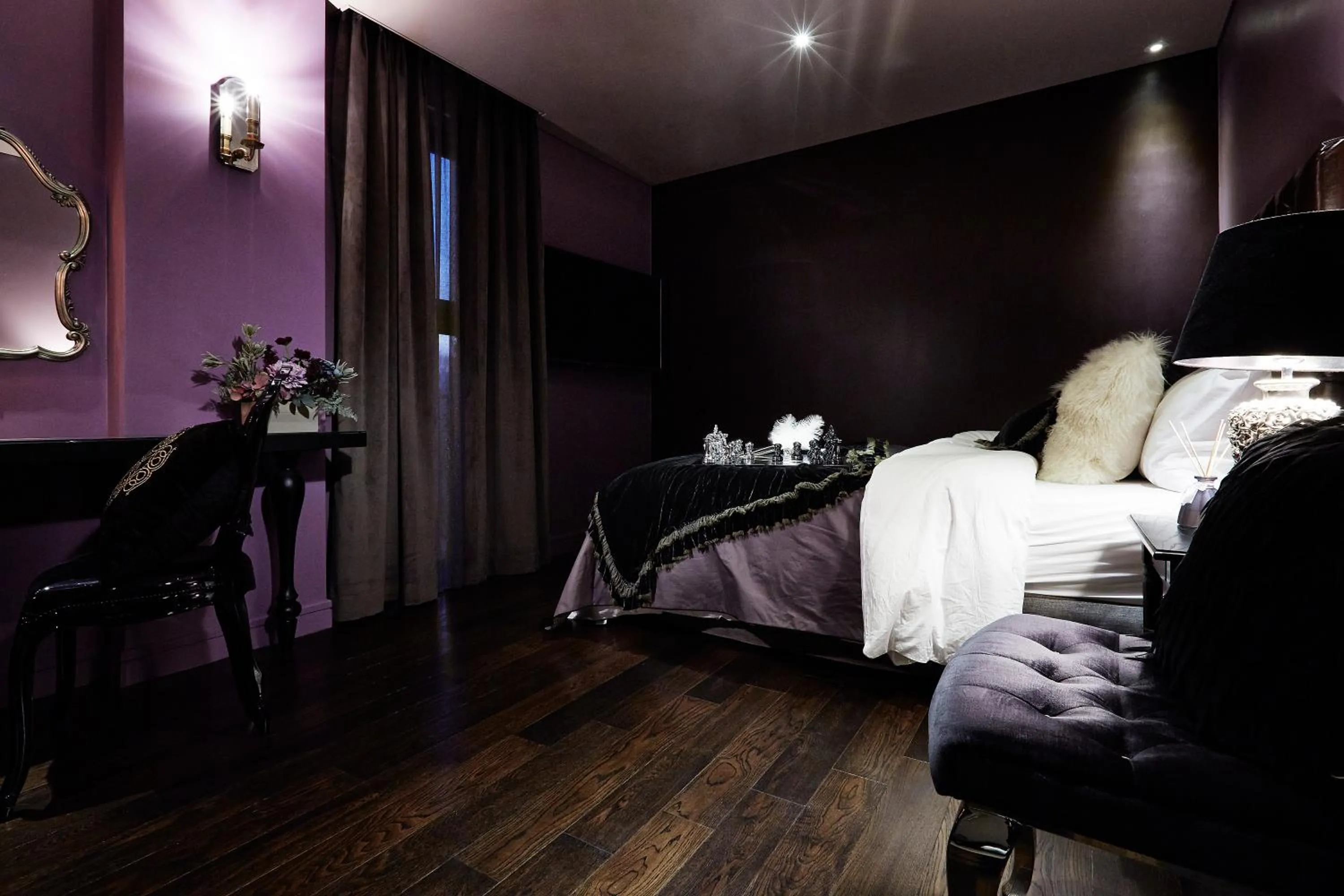 Photo of the whole room, Bed in Roseto Hotel