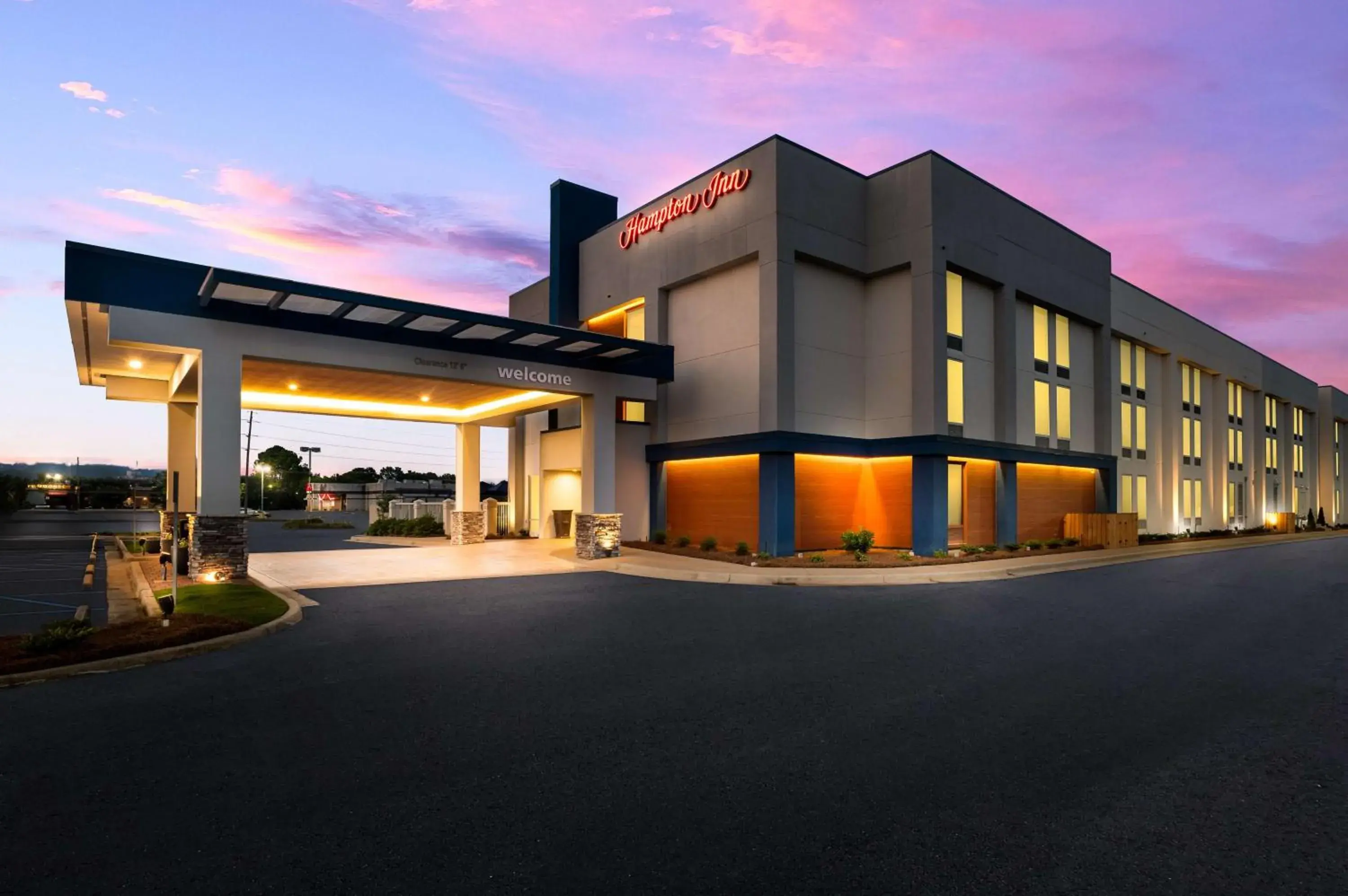 Property building in Hampton Inn Gadsden Property building in Hampton Inn Gadsden