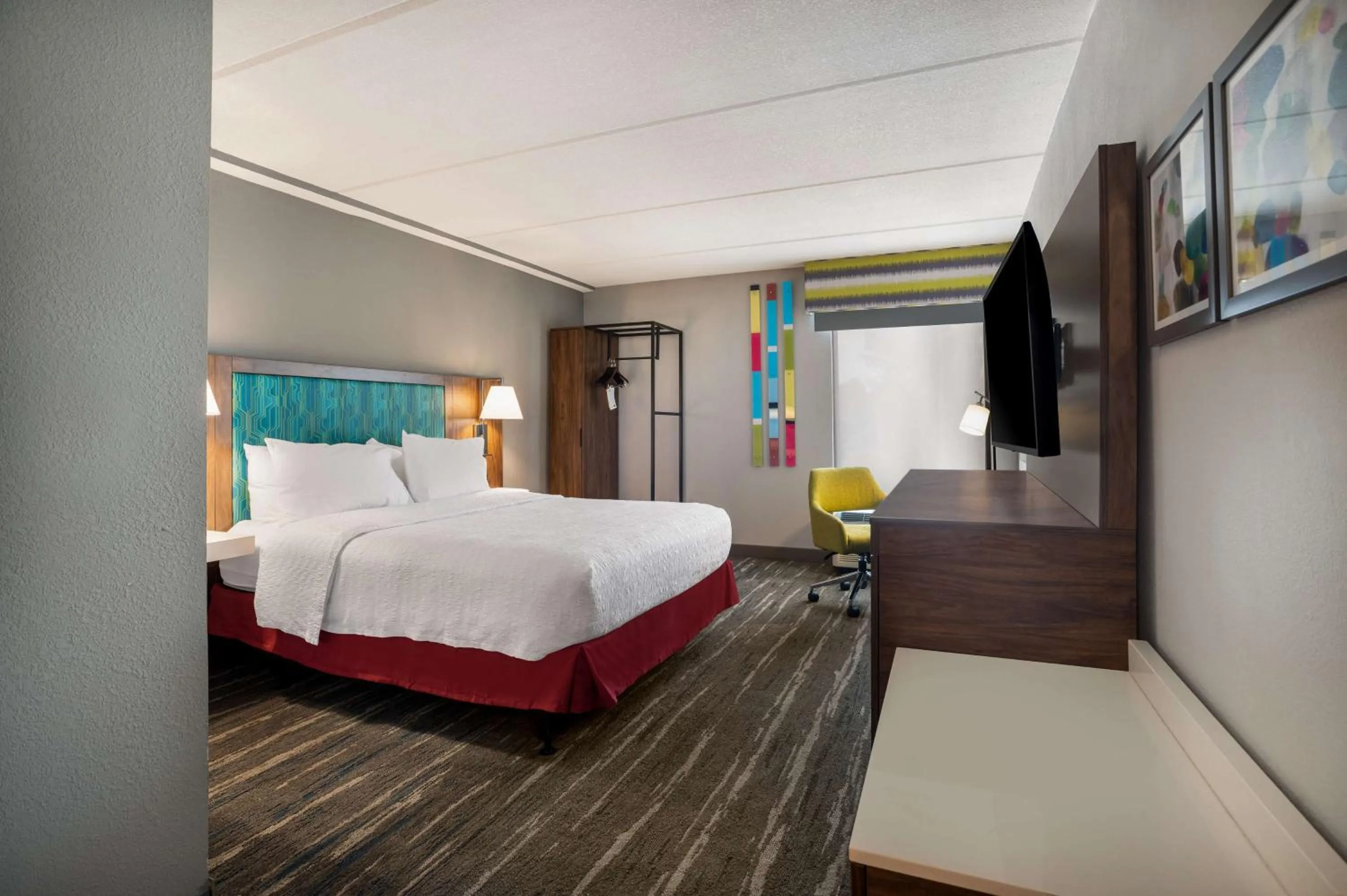 Bed in Hampton Inn Gadsden