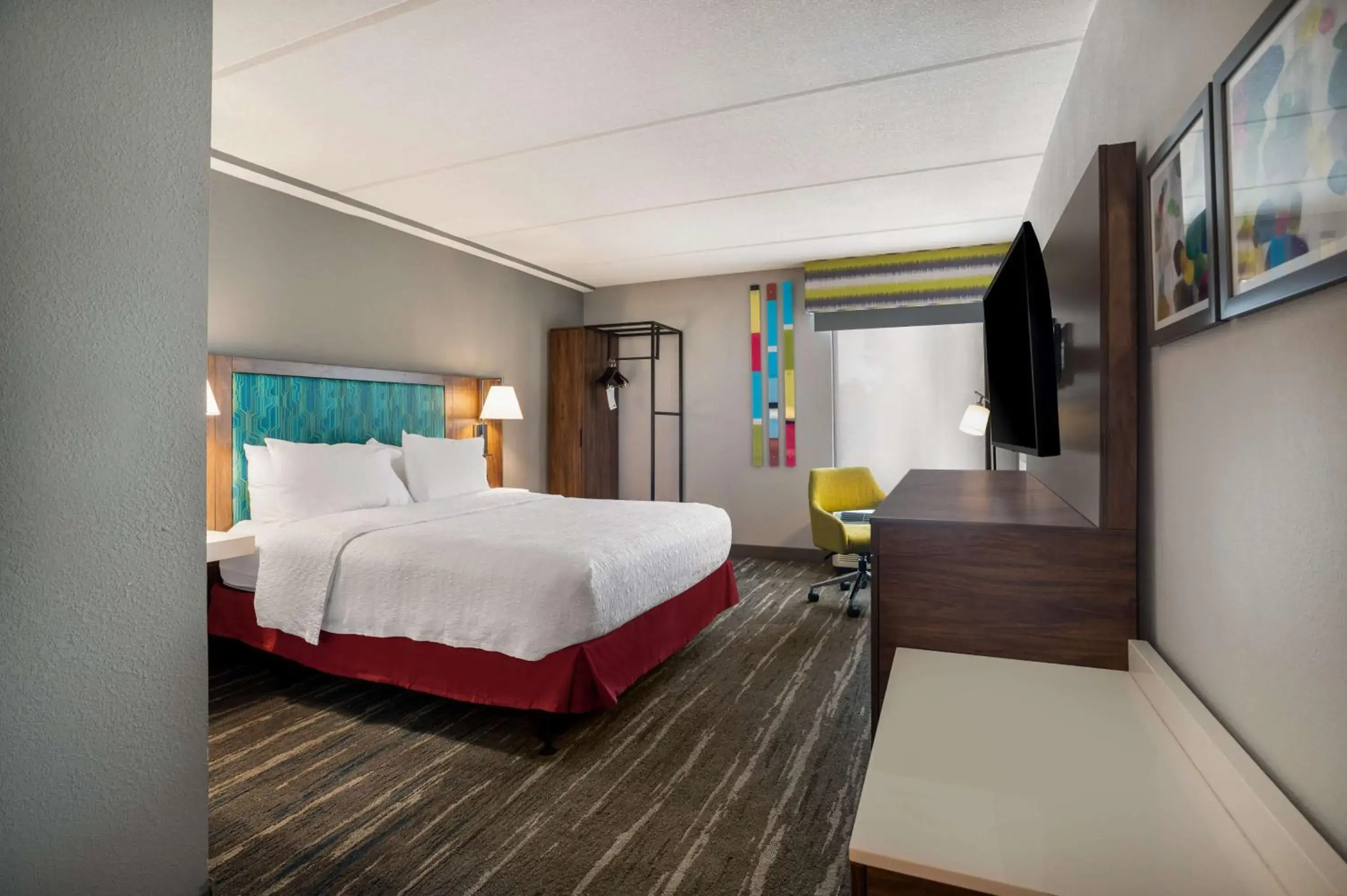 Bed in Hampton Inn Gadsden Bed in Hampton Inn Gadsden