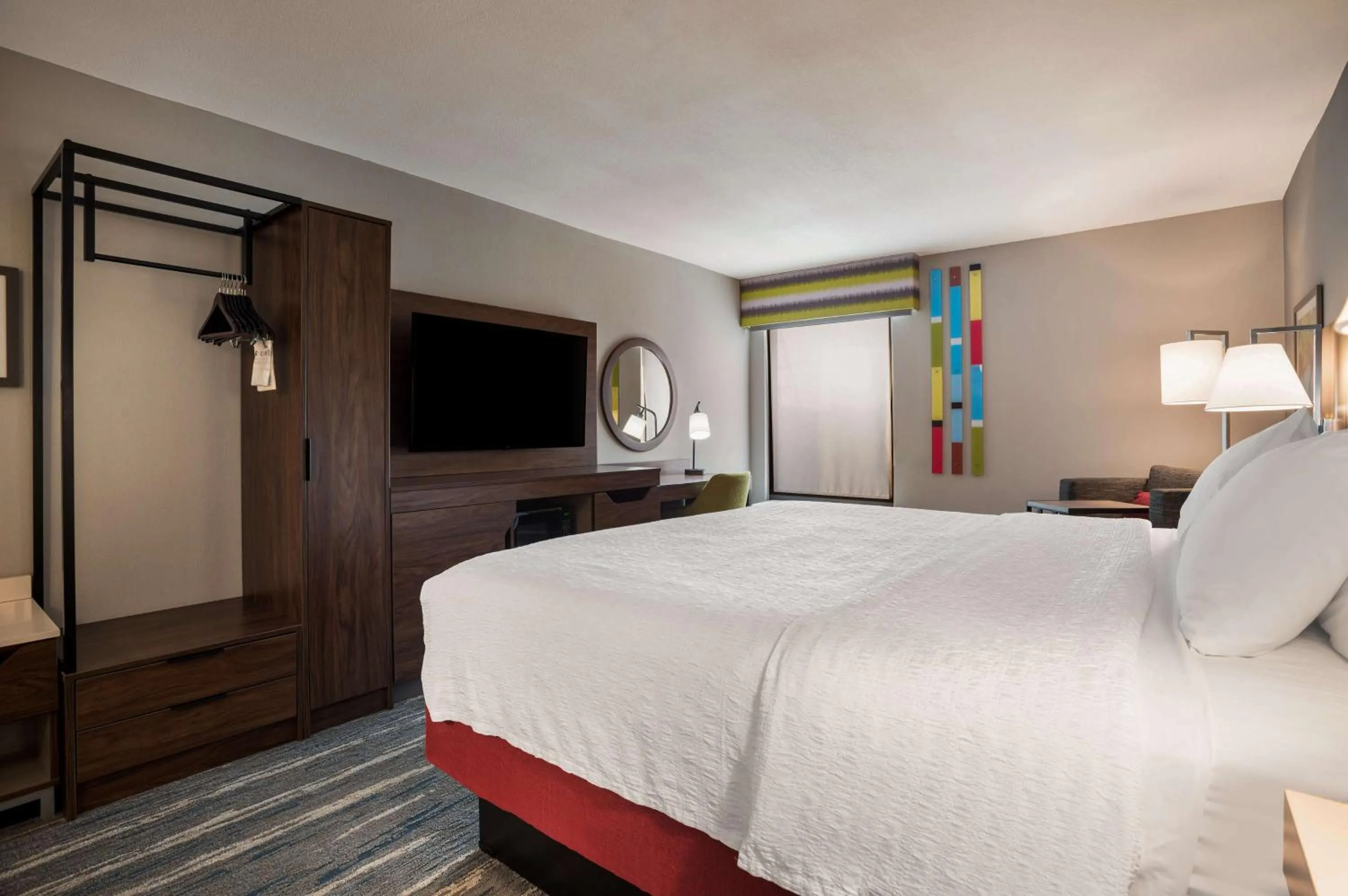 Bed in Hampton Inn Gadsden