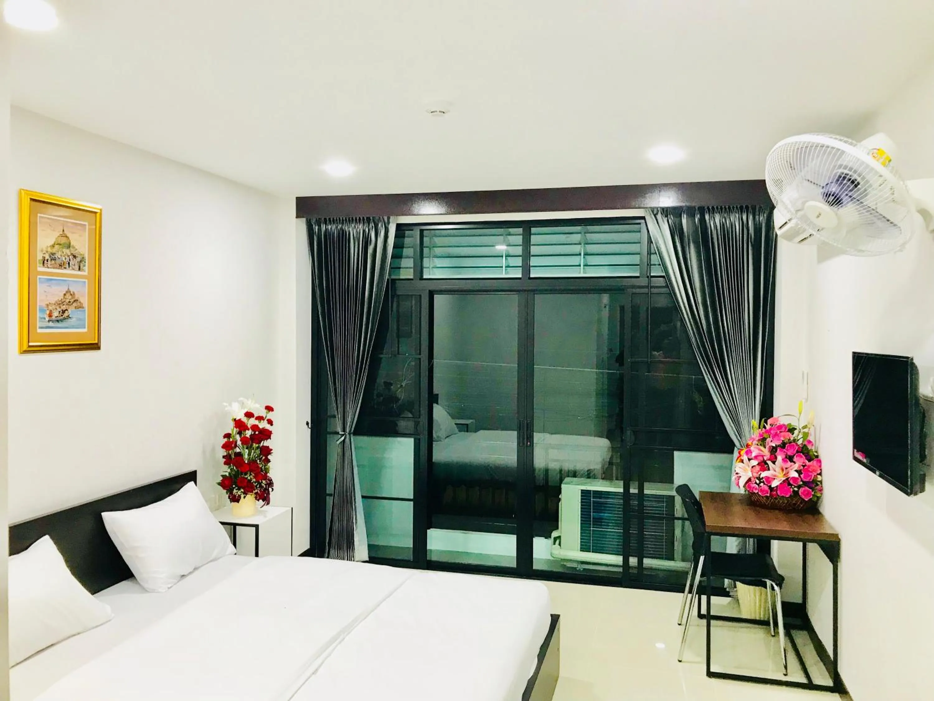 Bed in Jarat Mansion