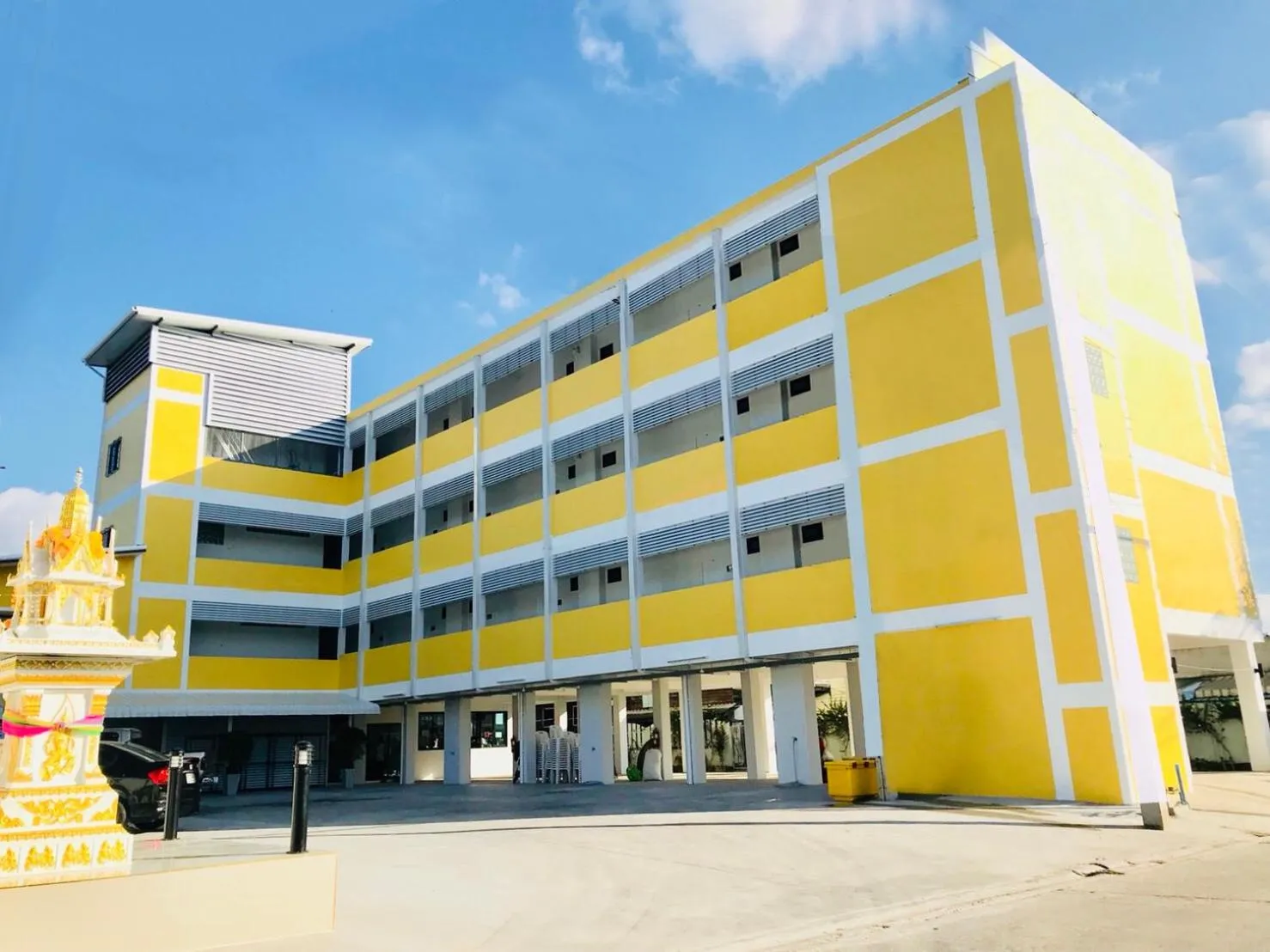 Jarat Mansion