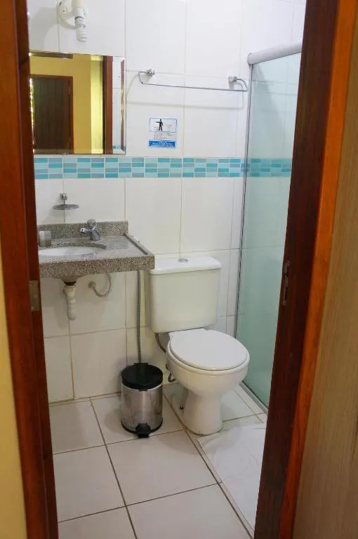 Bathroom in Pousada Baobá e SPA