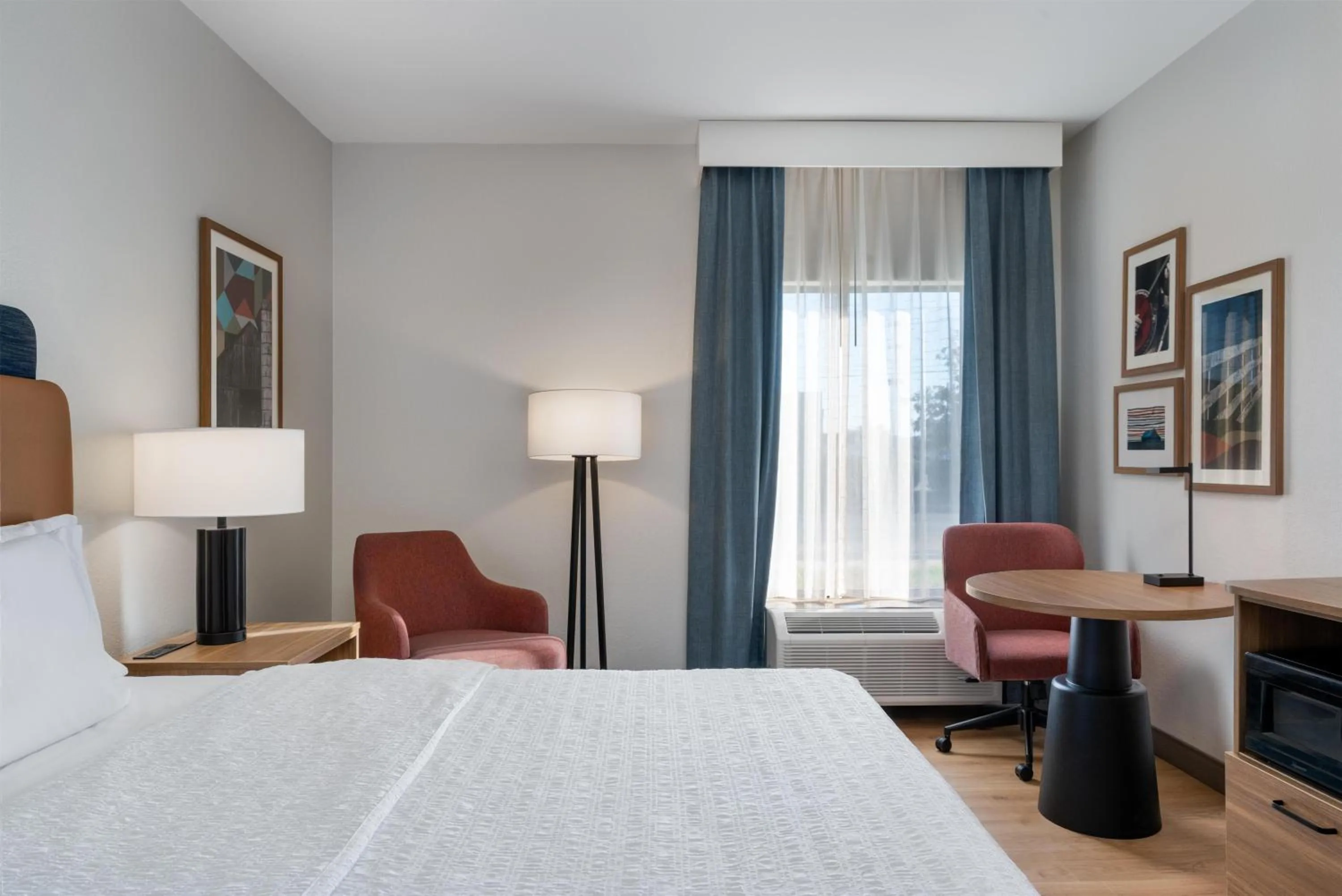 Bed in Hampton Inn Owensboro