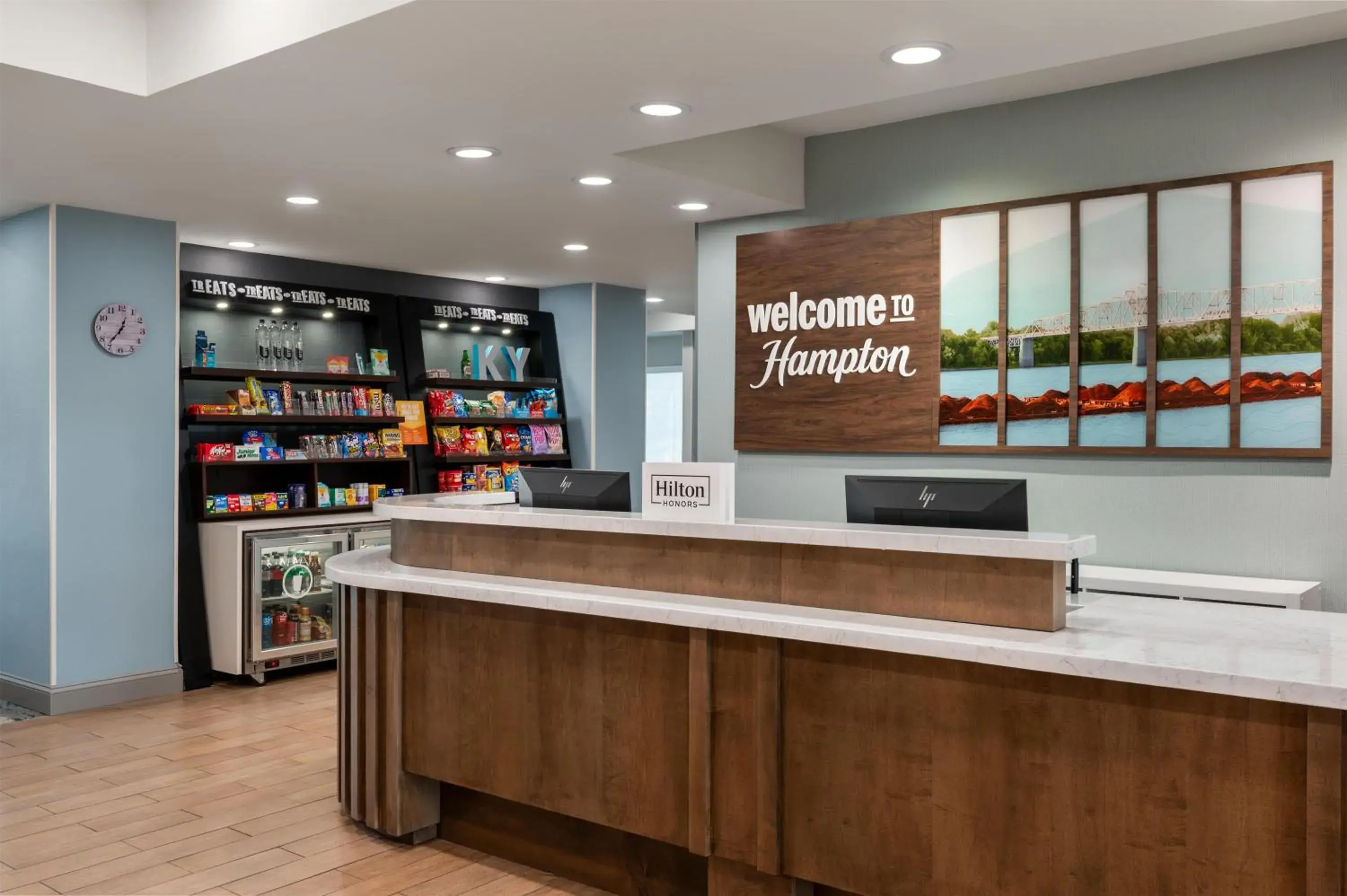 Lobby or reception in Hampton Inn Owensboro Lobby or reception in Hampton Inn Owensboro