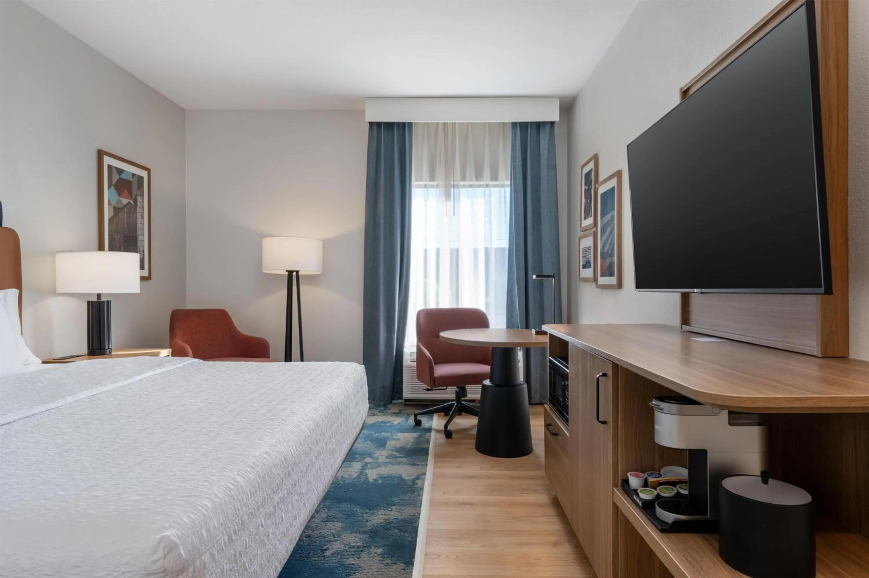 Bed in Hampton Inn Owensboro