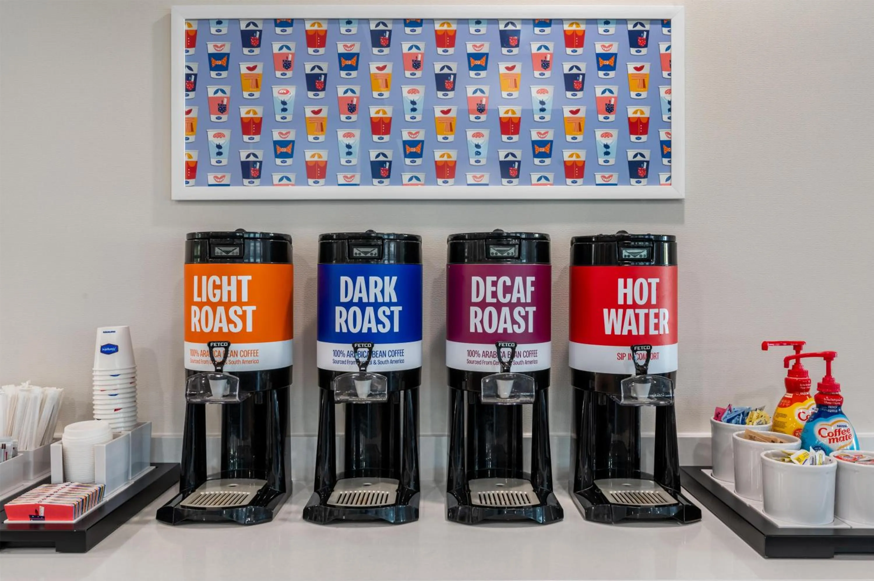 Dining area in Hampton Inn Owensboro