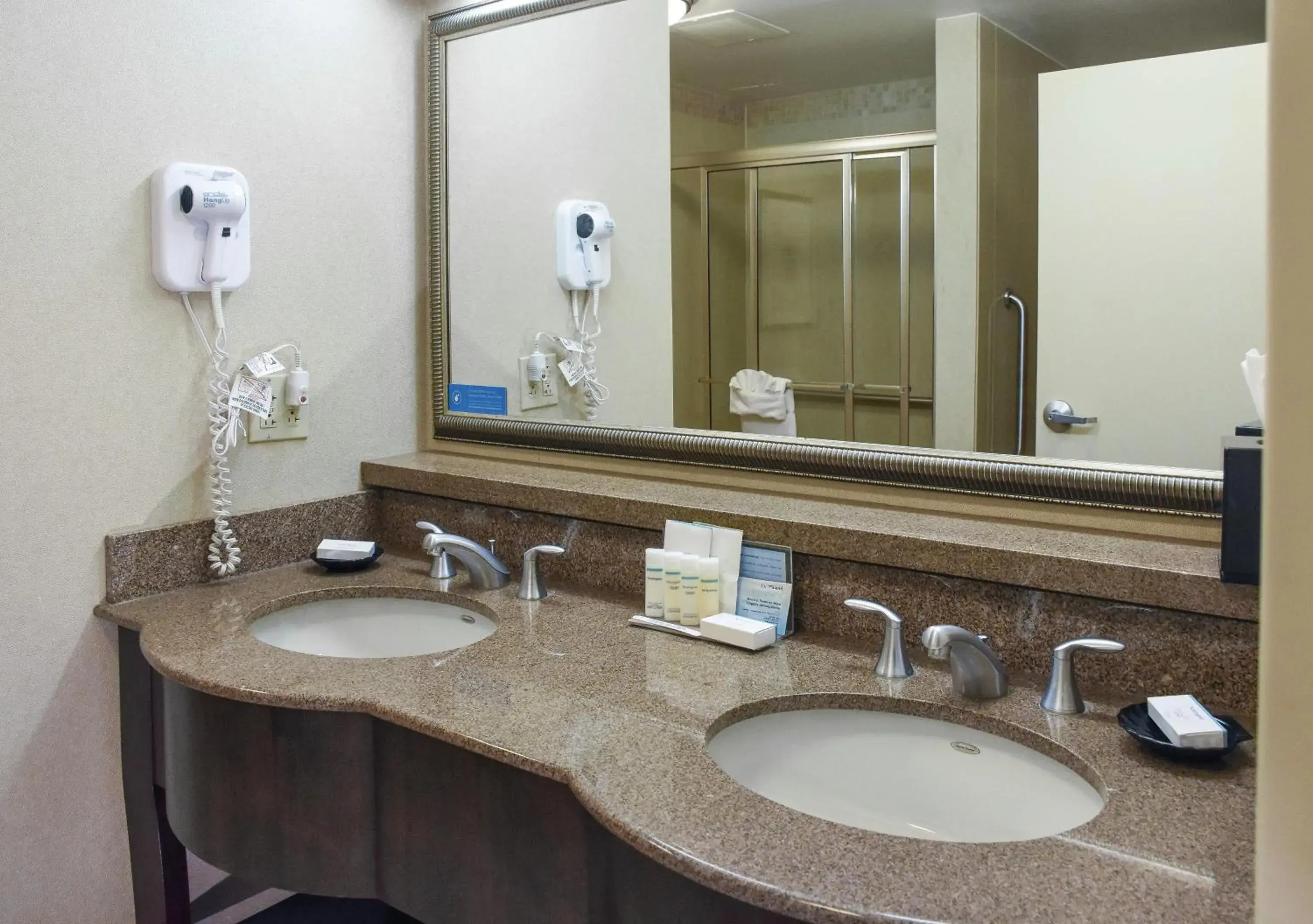 Bathroom in Hampton Inn & Suites Youngstown-Canfield Bathroom in Hampton Inn & Suites Youngstown-Canfield