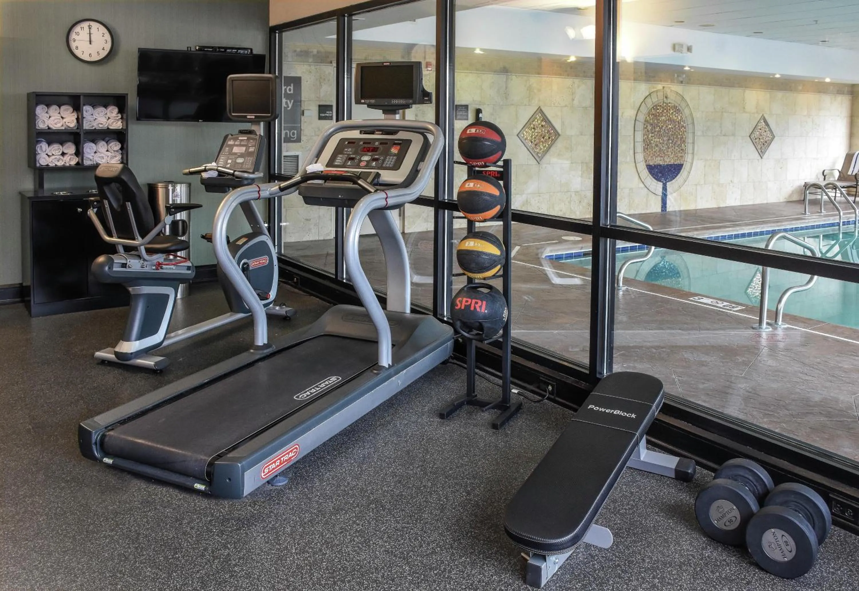 Fitness centre/facilities in Hampton Inn & Suites Youngstown-Canfield