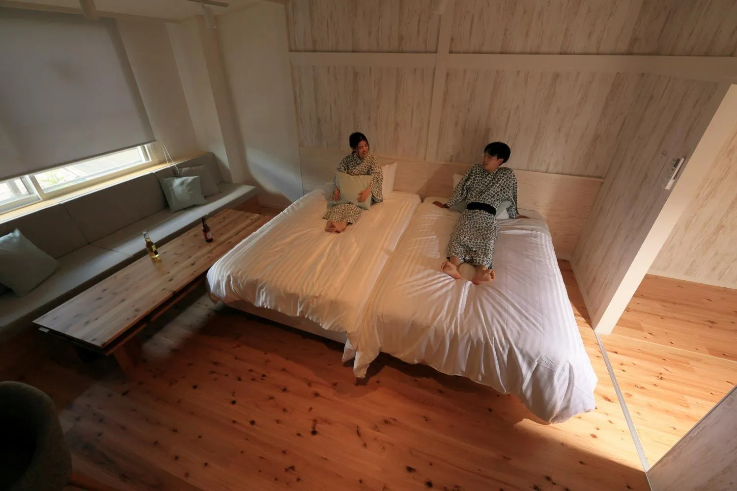 Bed in mt. inn(マウントイン）