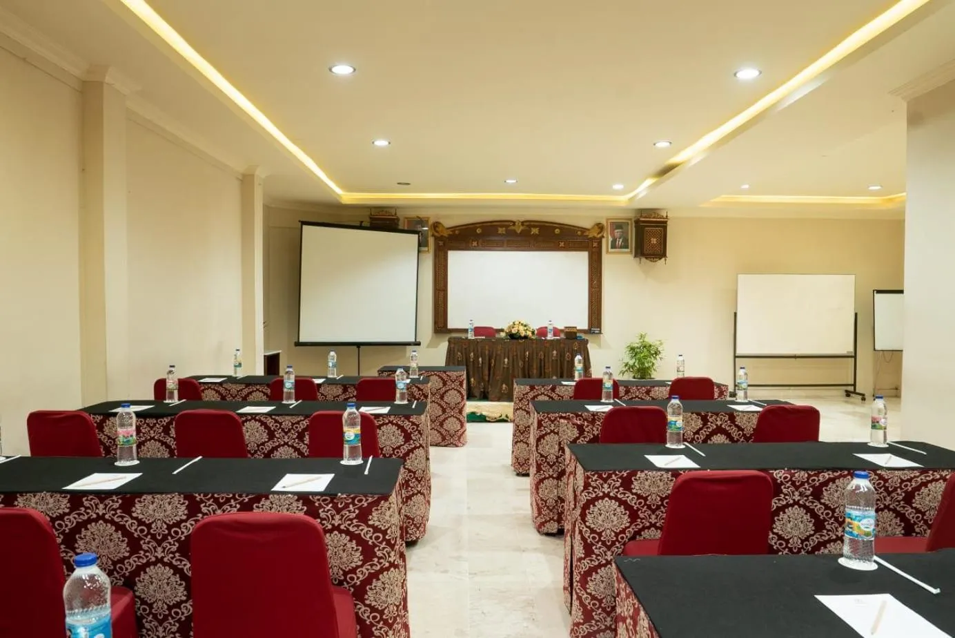 Hotel Indah Palace Yogyakarta