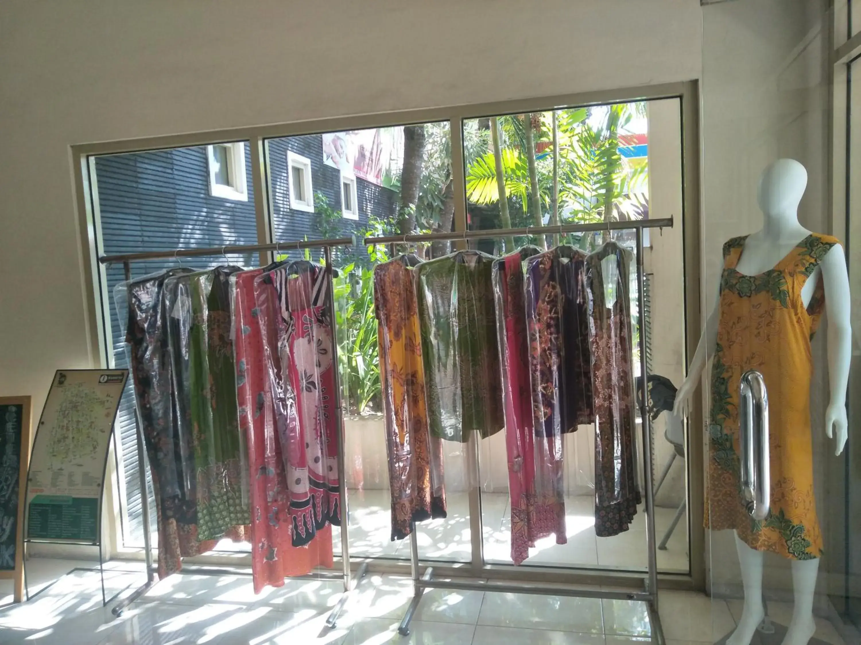 Property building in Hotel Grand Rosela Property building in Hotel Grand Rosela