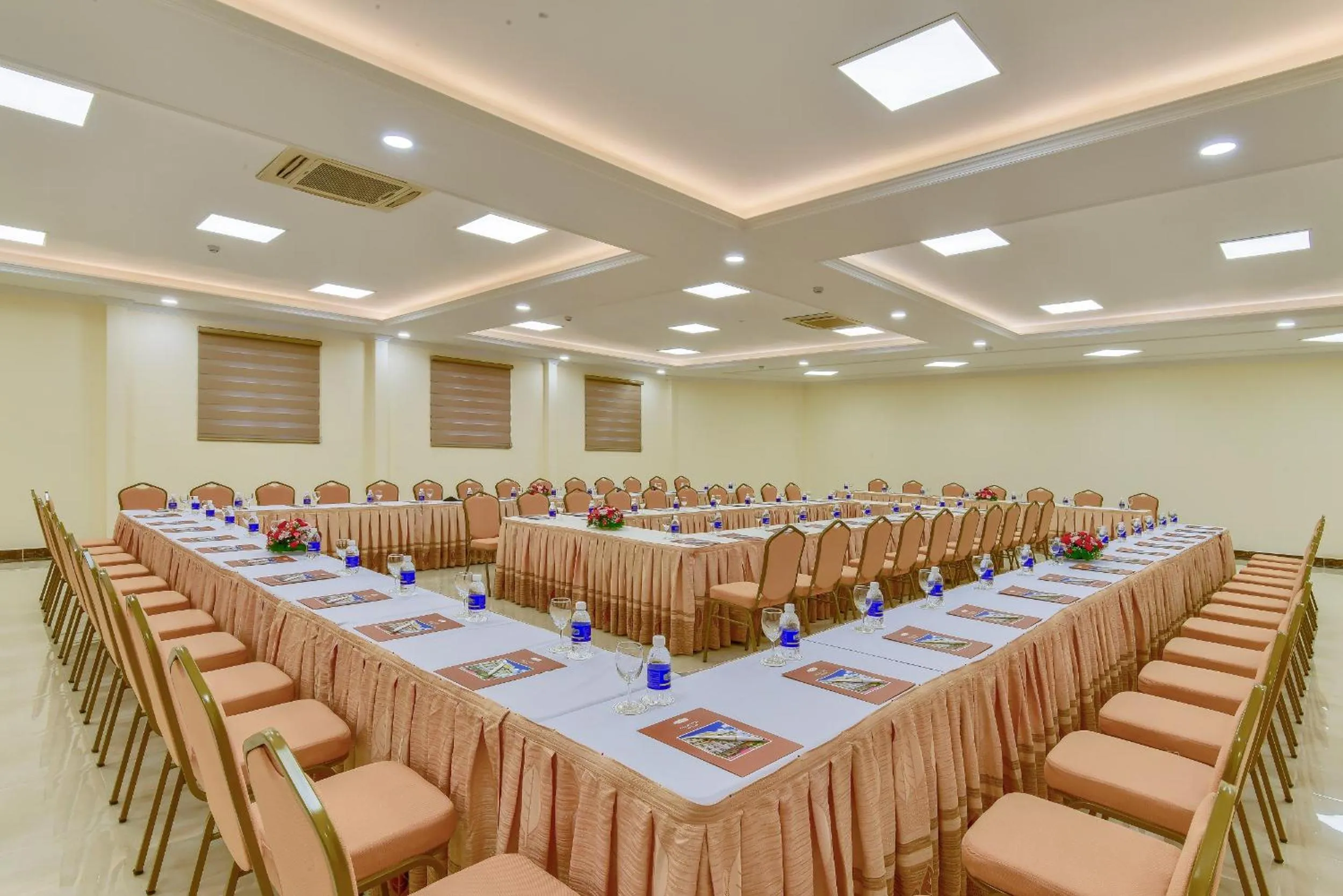 Meeting/conference room in Khách sạn Park Hotel Dalat