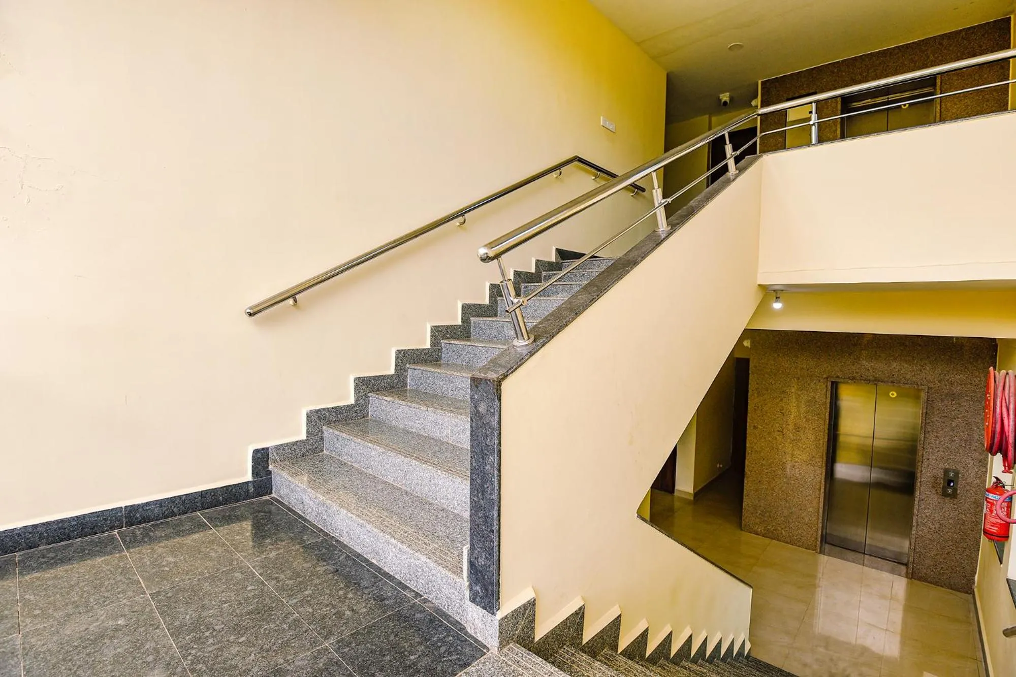 Lobby or reception in Swarnam Hotel