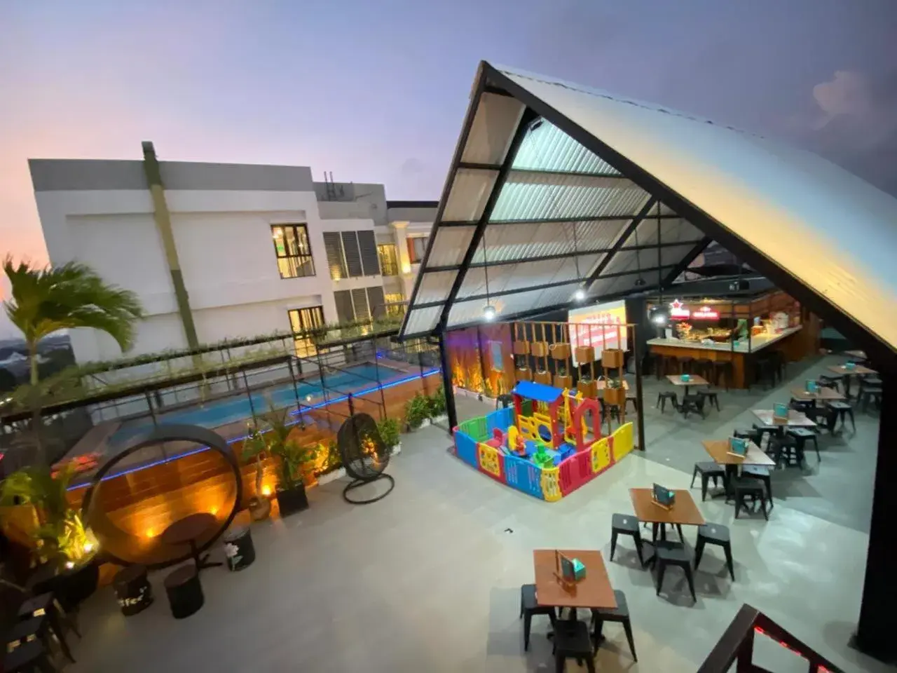 Property building in Regantris Malioboro Property building in Regantris Malioboro