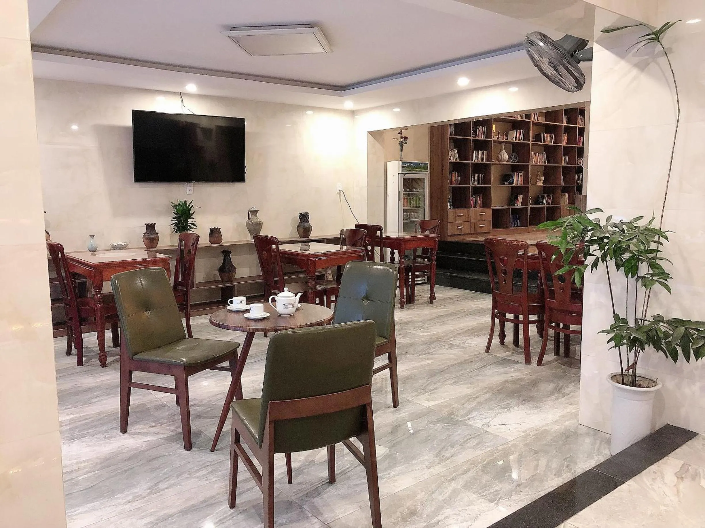 Restaurant/places to eat in Binh Duong 2 Hotel