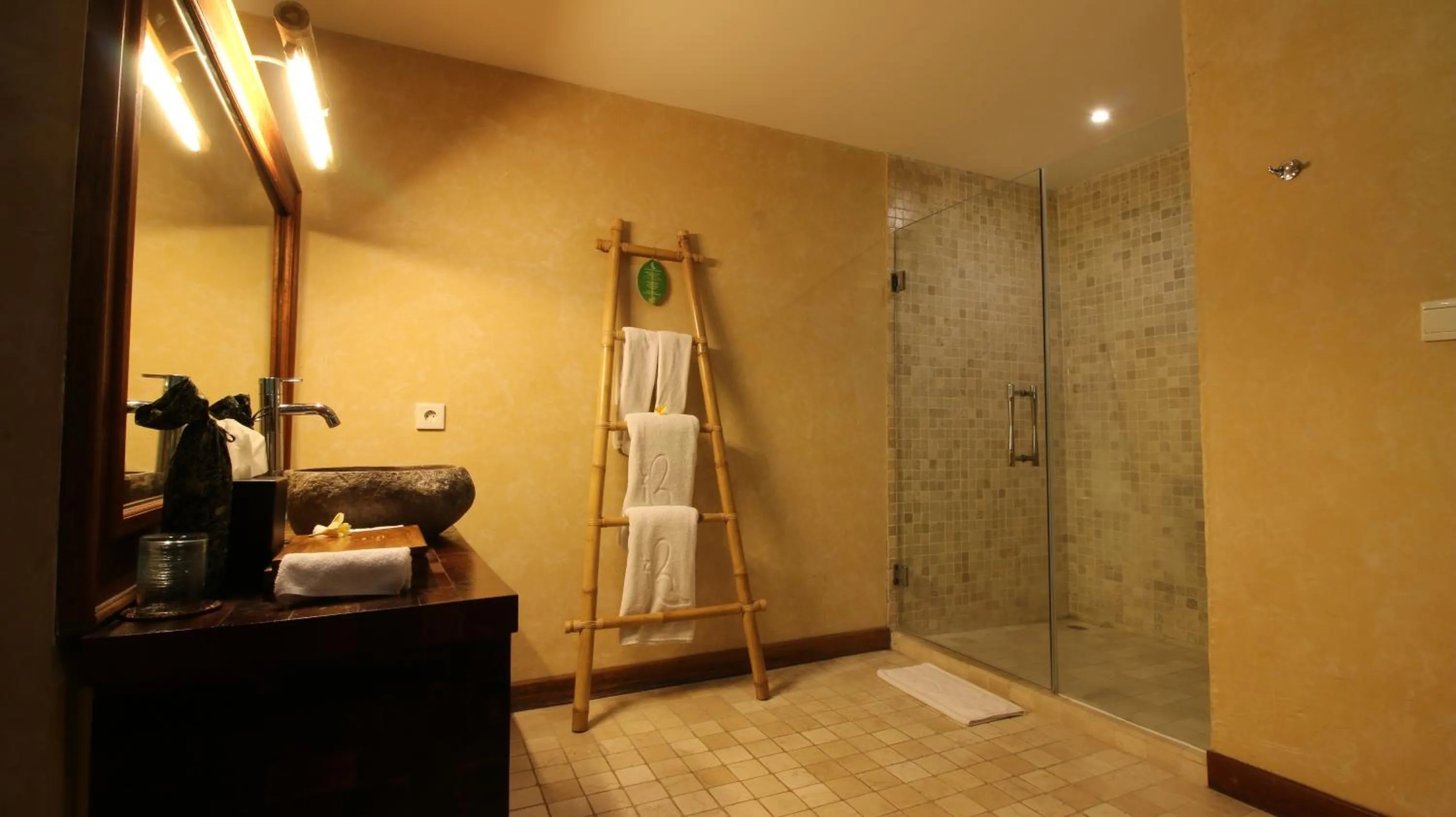 Shower in Kupu Kupu Barong Villas and Tree Spa by L’OCCITANE