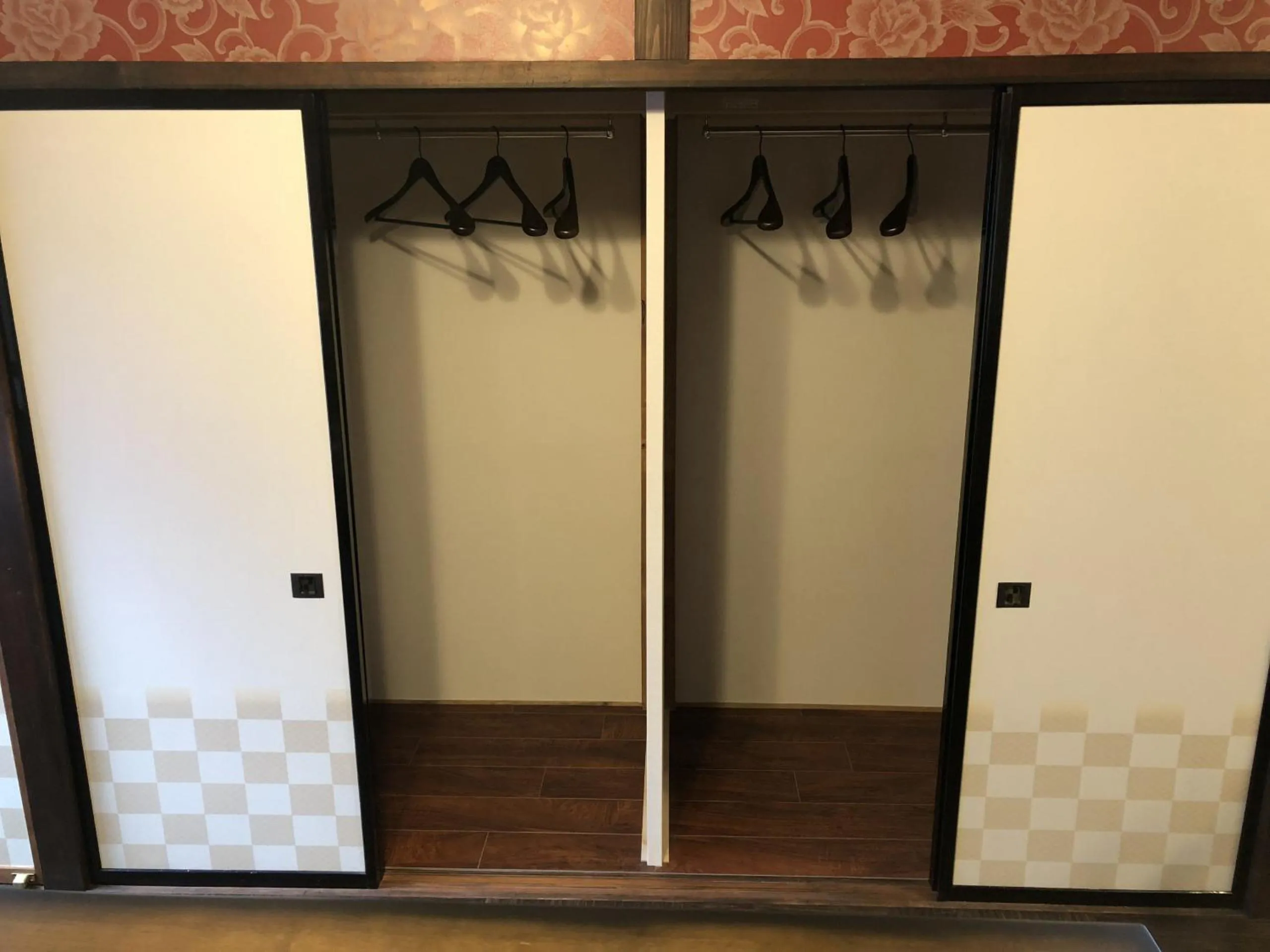 Other in Taisho Aburaya