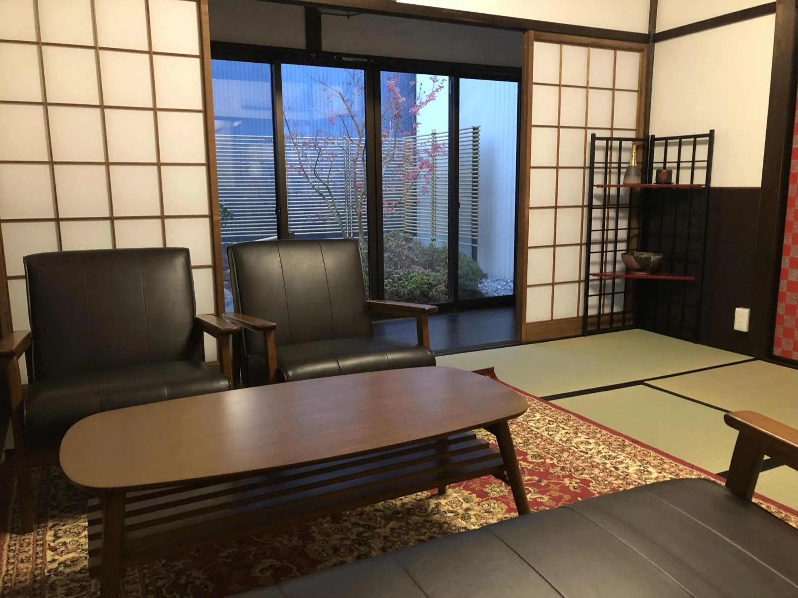 Two-Bedroom House in Taisho Aburaya