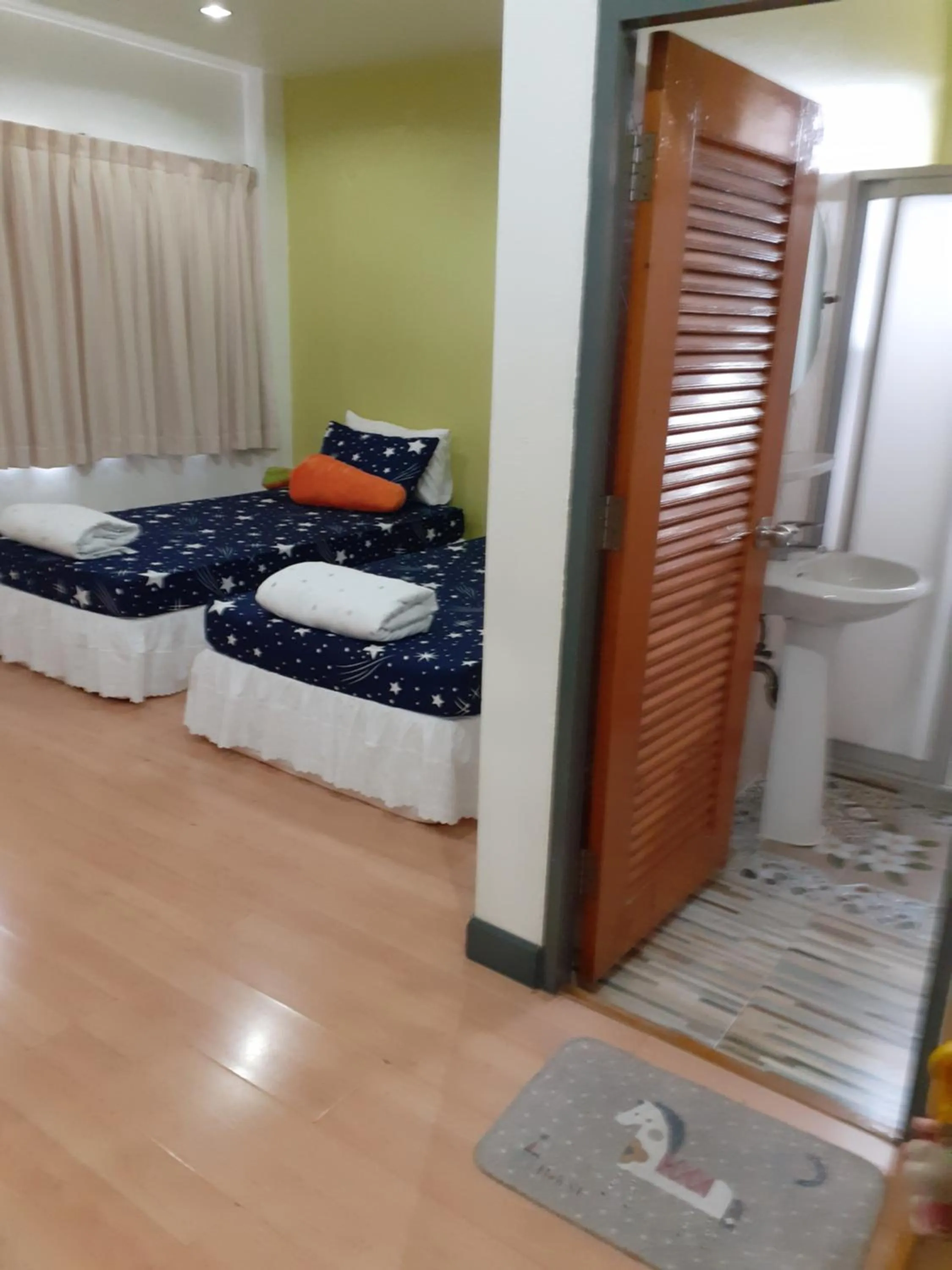 Bed in BaanSu Hostel