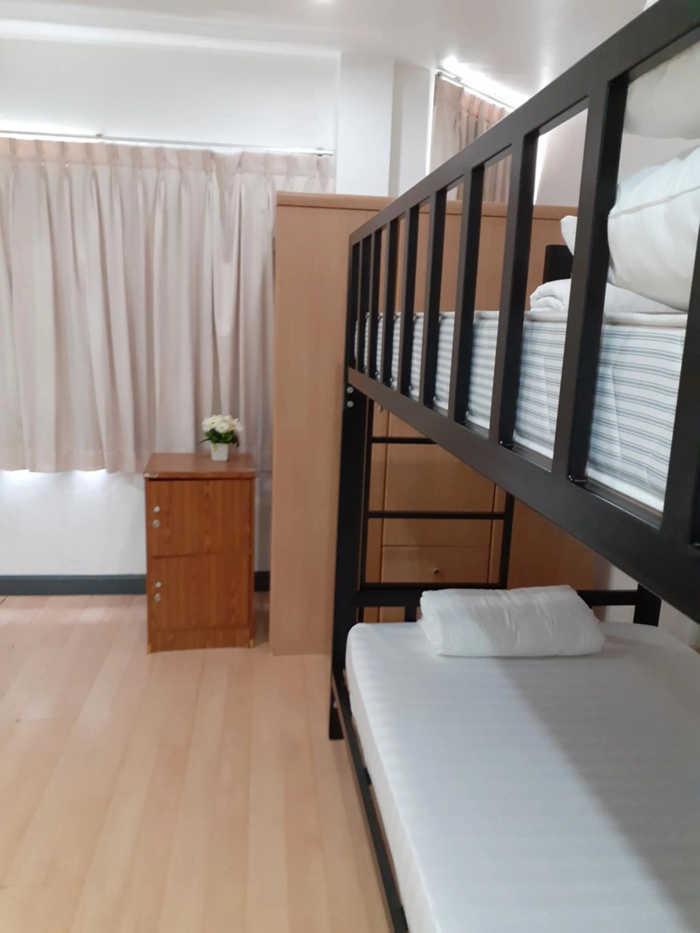 bunk bed, Bed in BaanSu Hostel