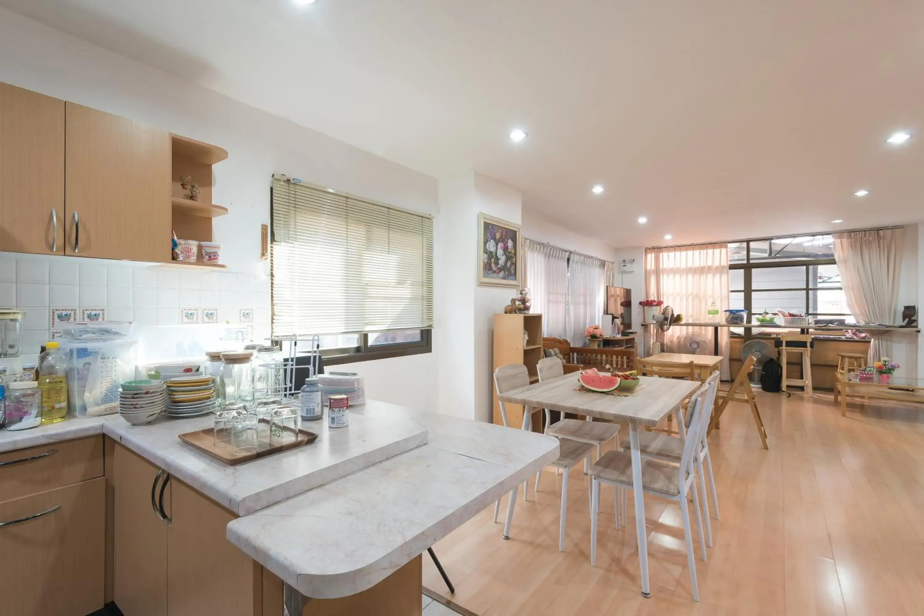 Communal kitchen in BaanSu Hostel Communal kitchen in BaanSu Hostel