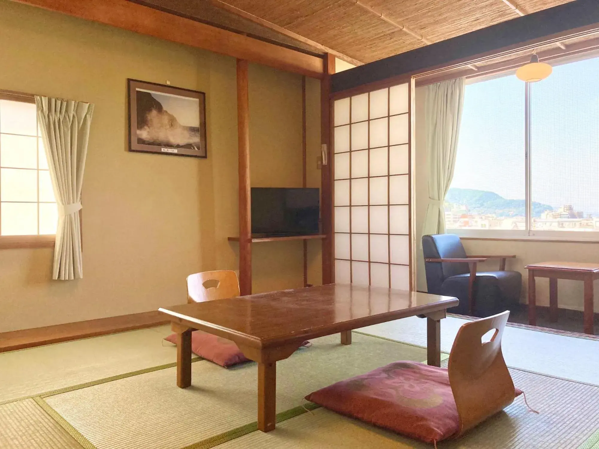Japanese-Style Quadruple Room - single occupancy in Itoen Hotel Bekkan Japanese-Style Quadruple Room - single occupancy in Itoen Hotel Bekkan