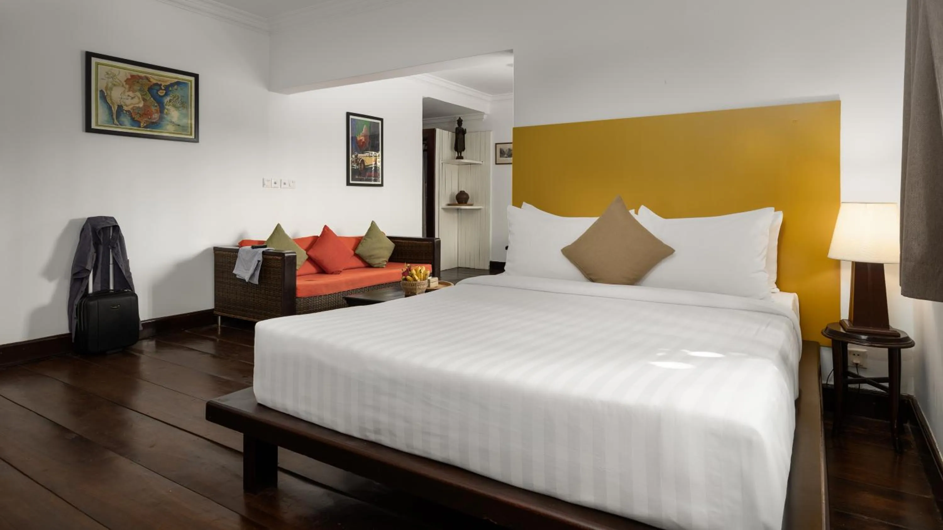 Bed in Pavillon Indochine Boutique - Hotel