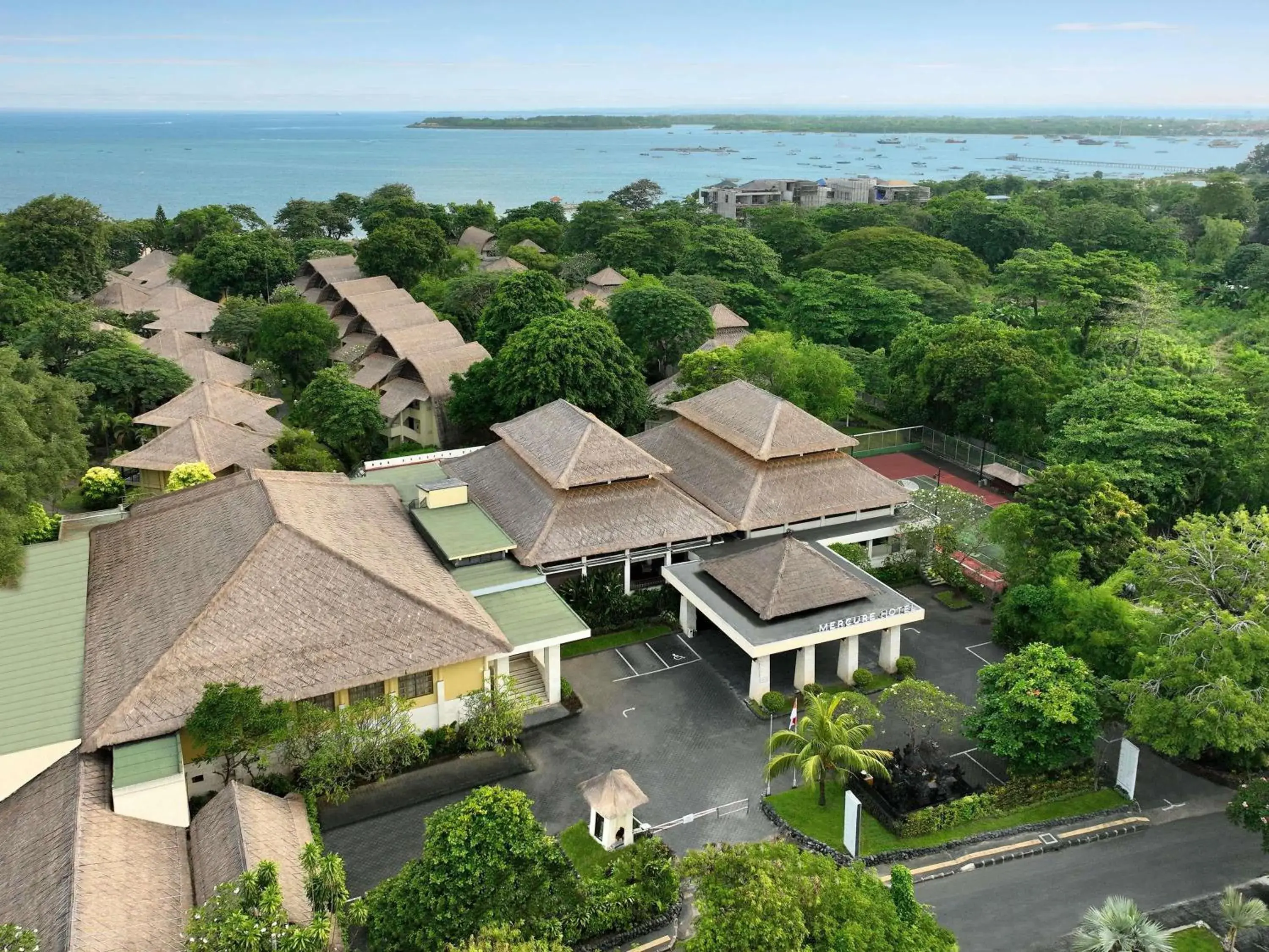 Property building in Mercure Resort Sanur Property building in Mercure Resort Sanur