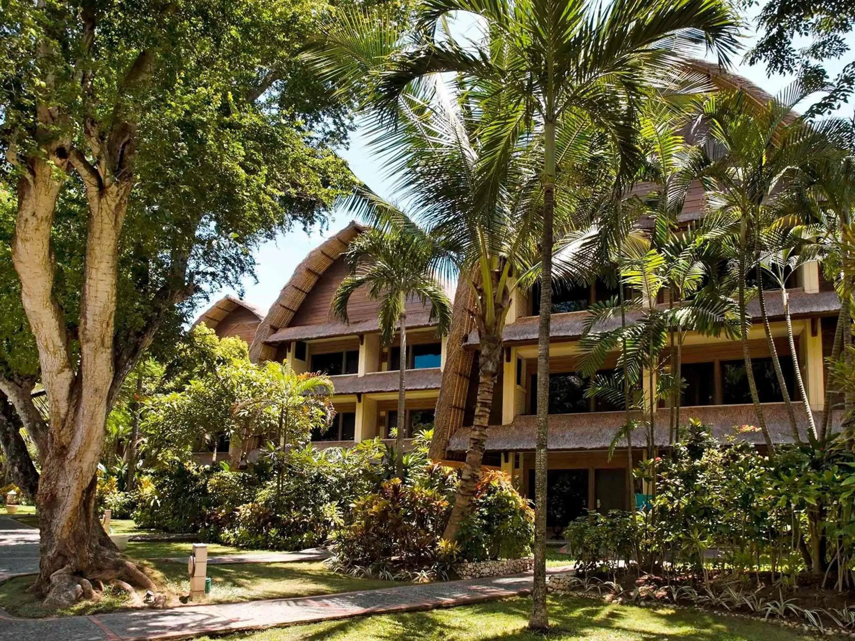 Property building in Mercure Resort Sanur Property building in Mercure Resort Sanur