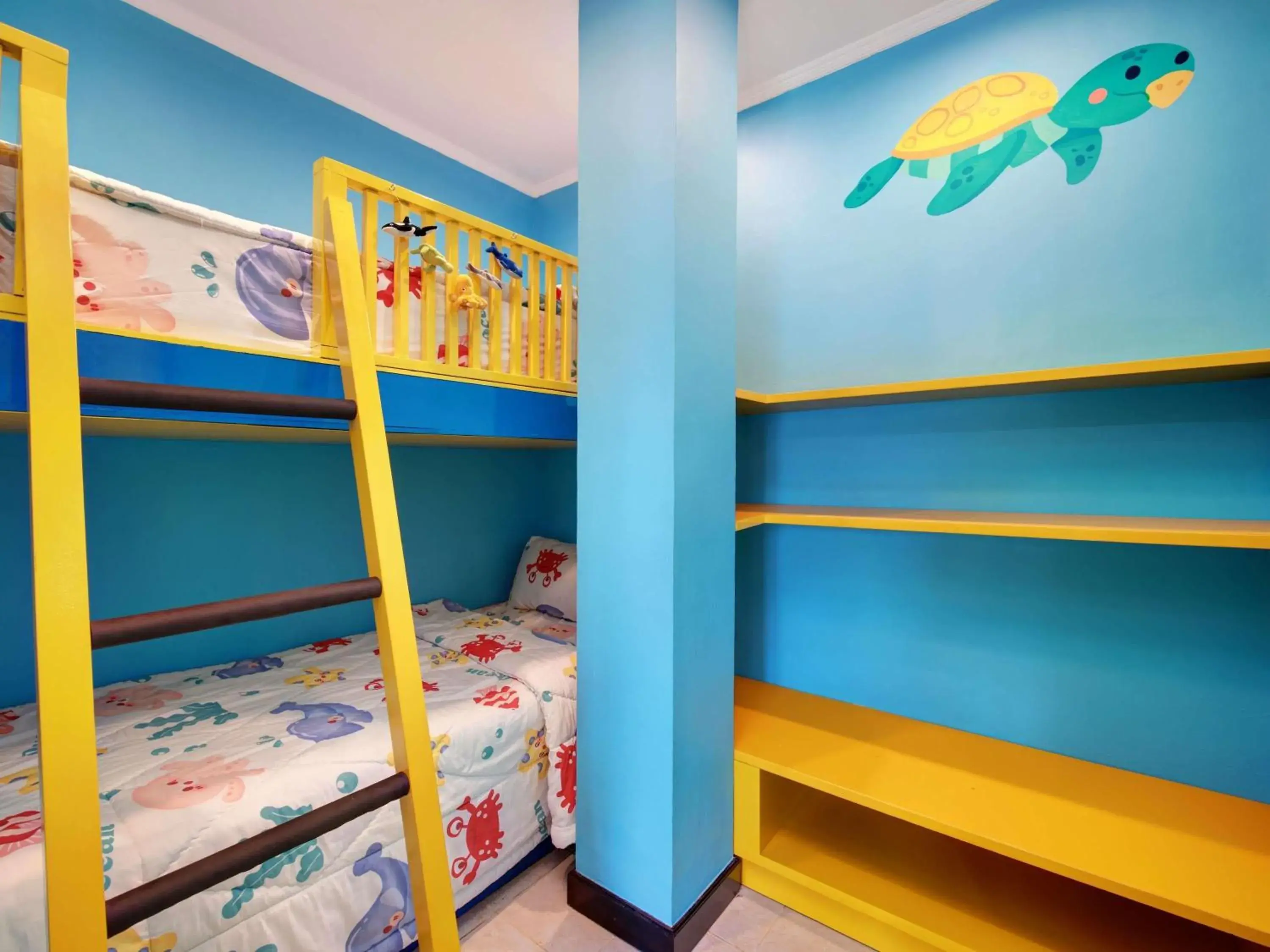 Bedroom, Bed in Mercure Resort Sanur Bedroom, Bed in Mercure Resort Sanur