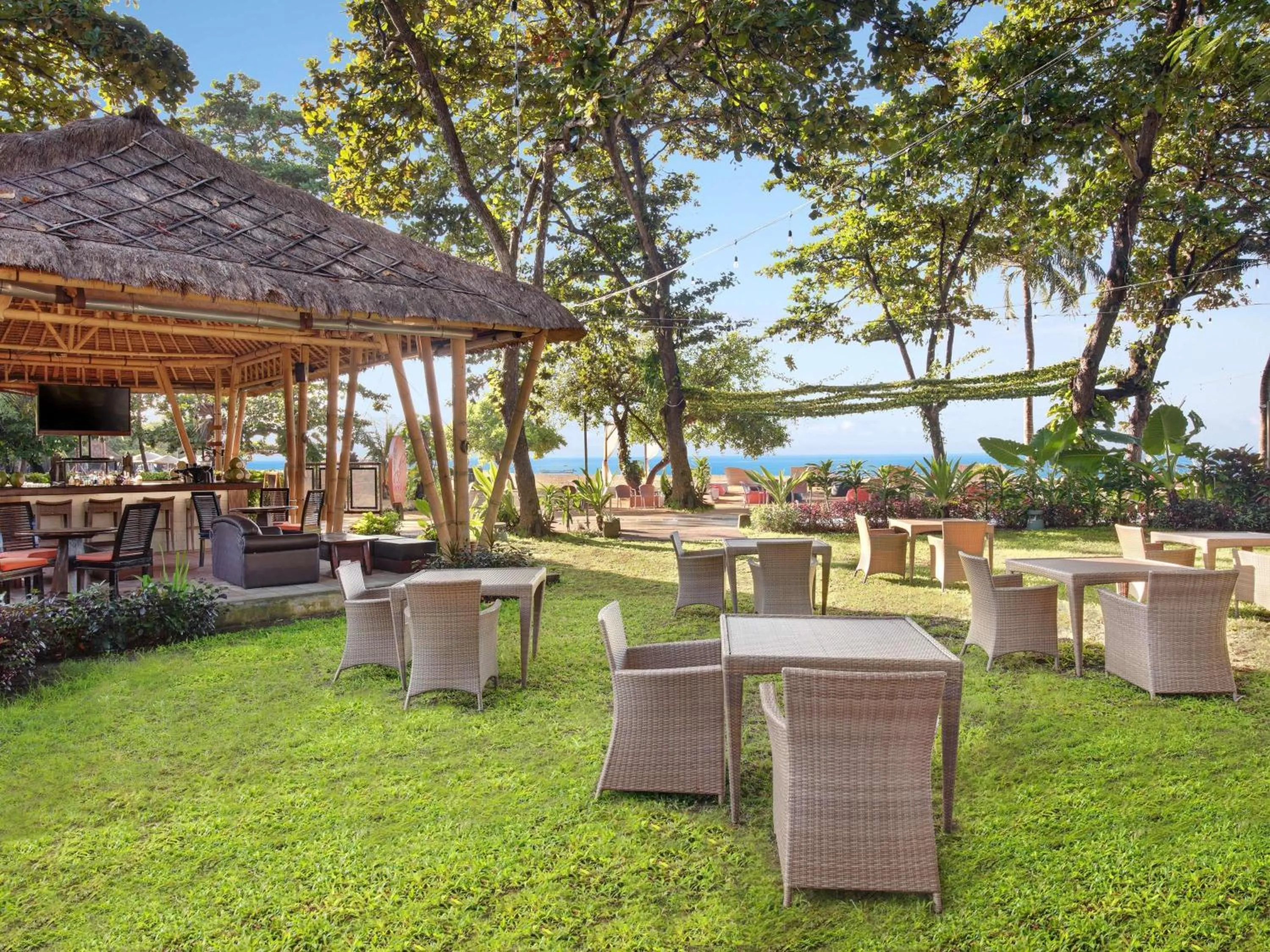 Lounge or bar in Mercure Resort Sanur