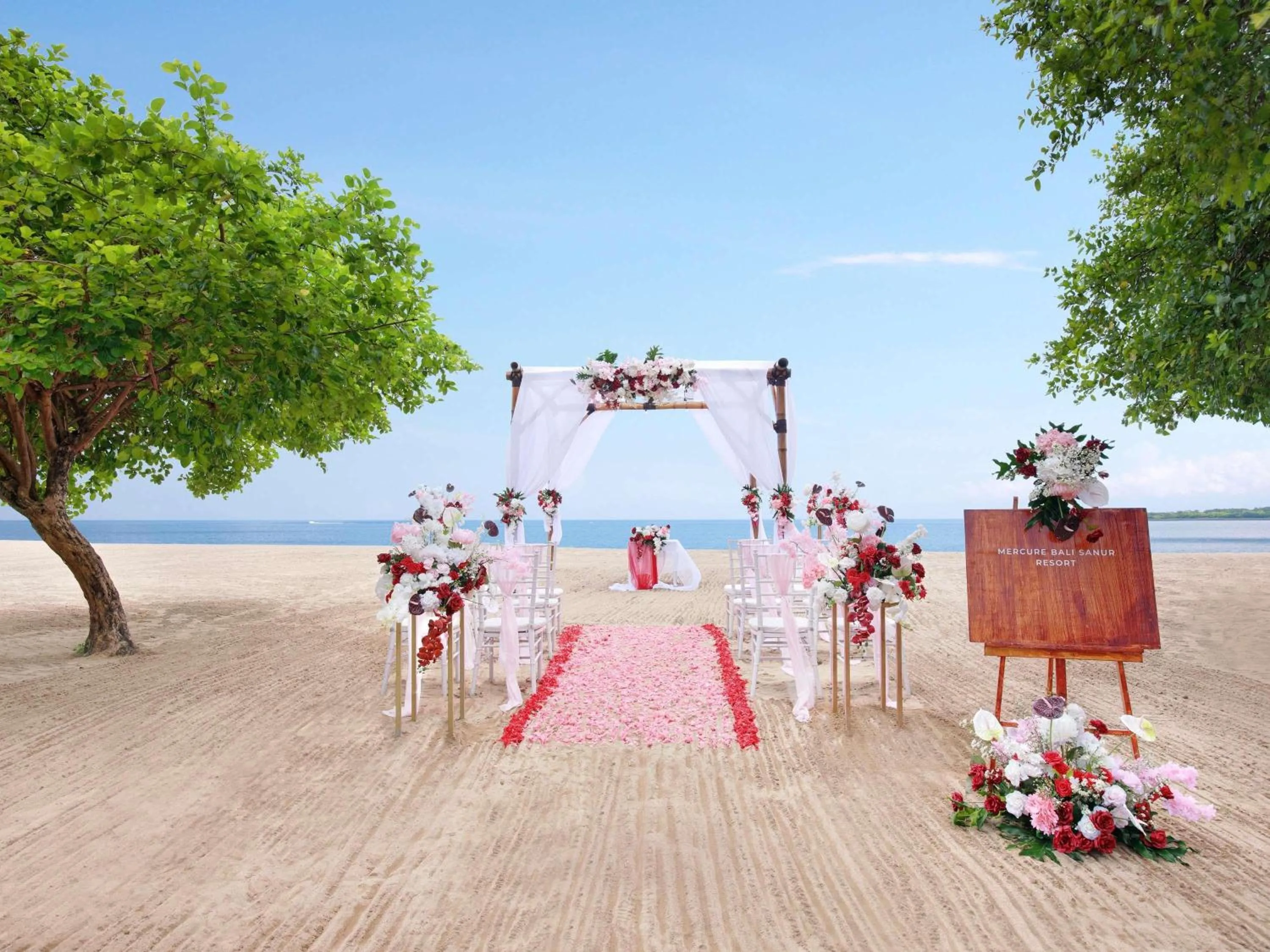wedding in Mercure Resort Sanur