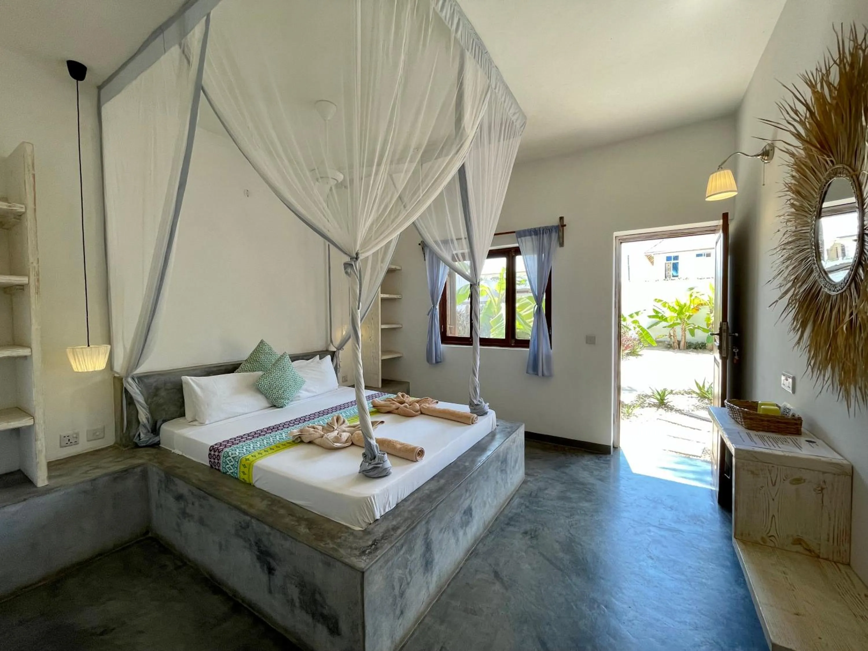 Photo of the whole room, Bed in Villa Huruma