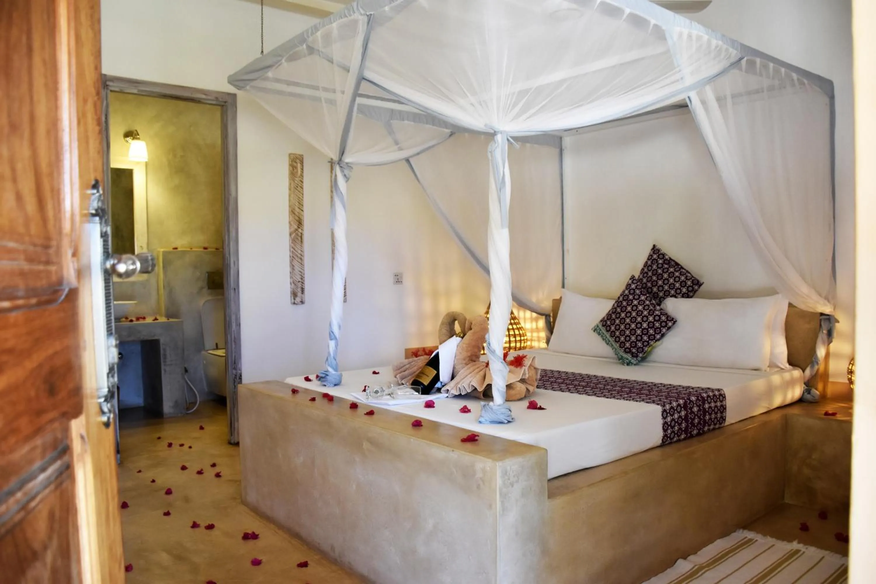 Bedroom, Bed in Villa Huruma