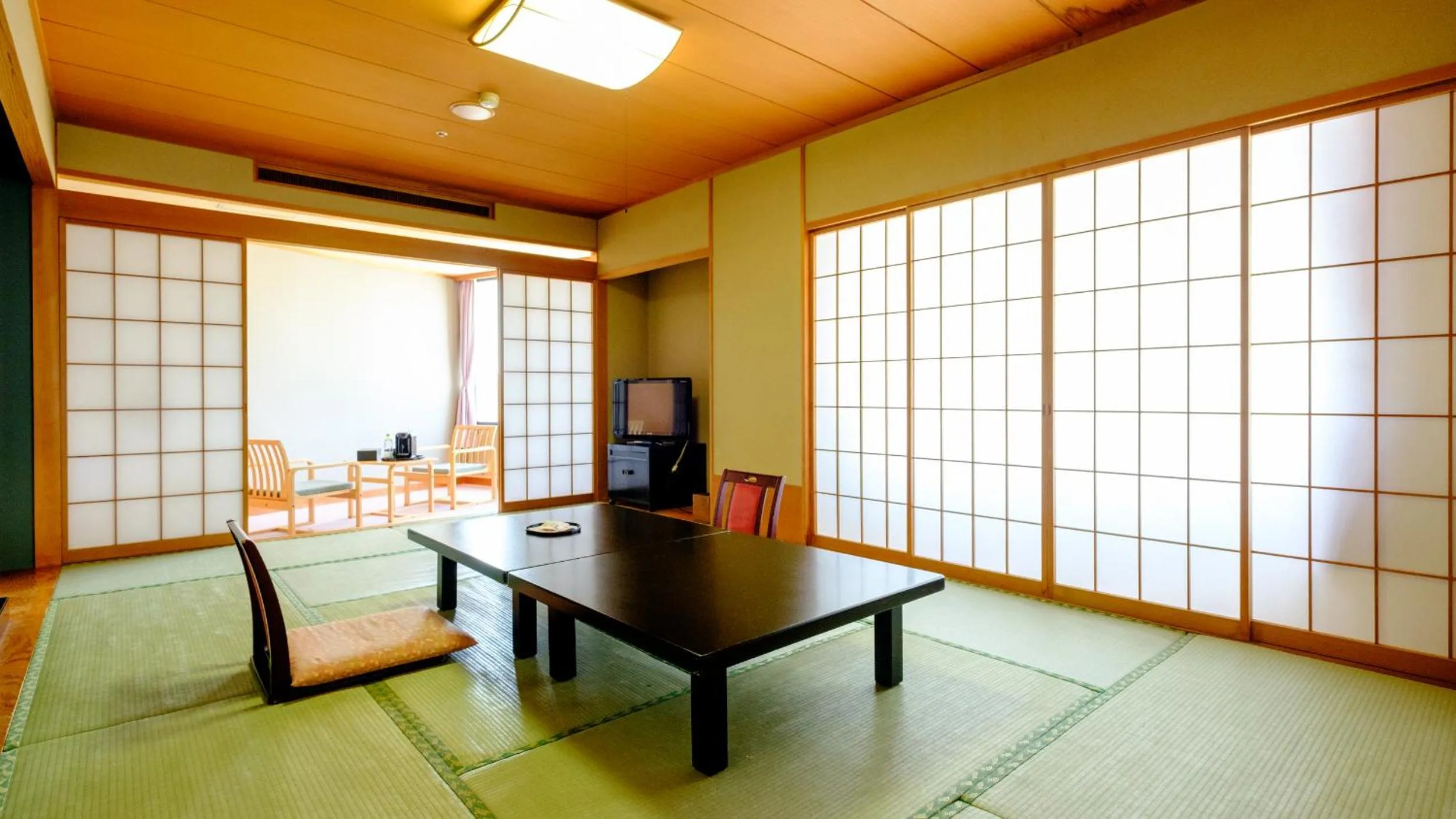 Photo of the whole room in Fuyo Bekkan