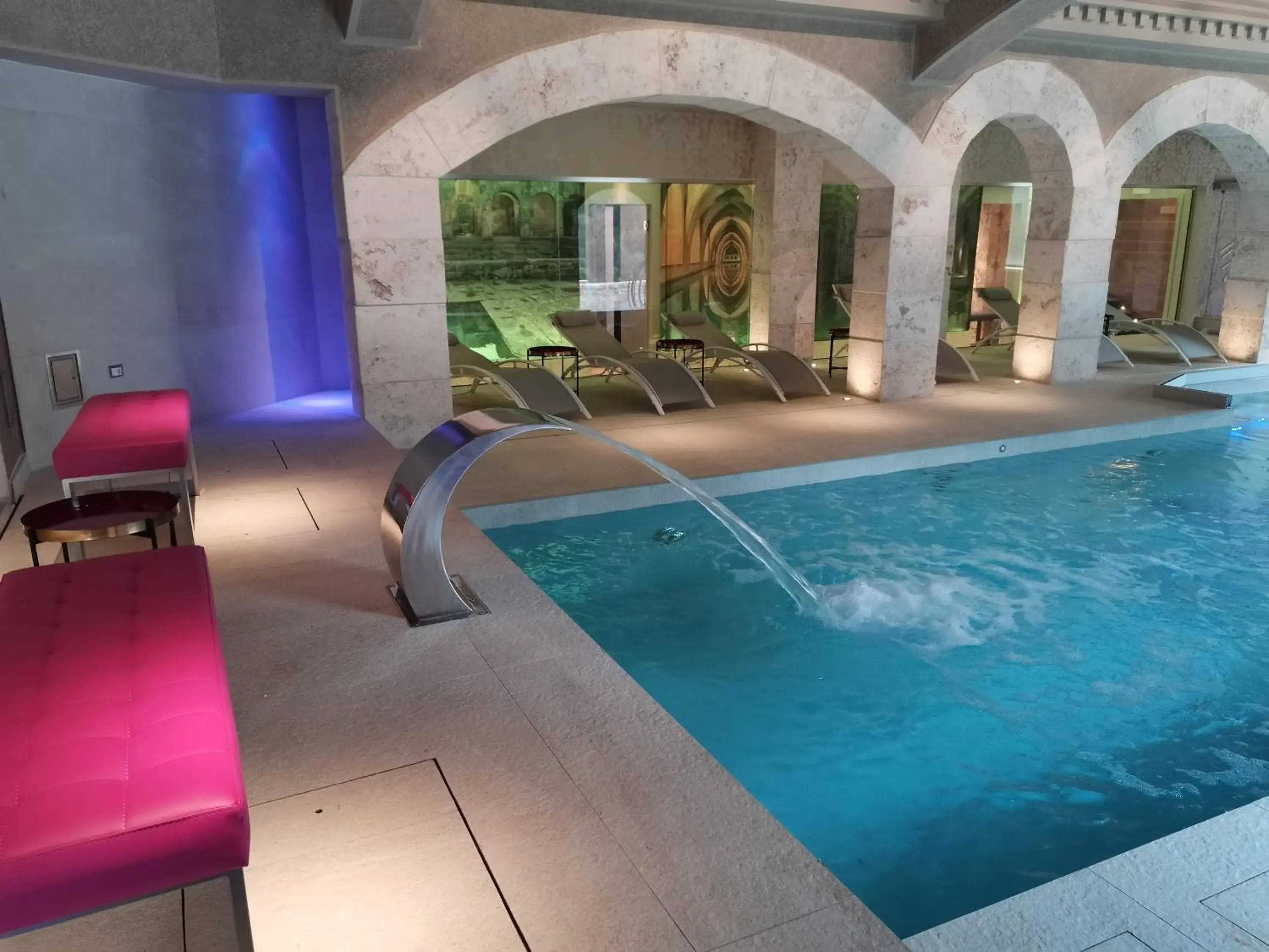 Spa and wellness centre/facilities in Torre Del Nera Albergo diffuso & Spa Spa and wellness centre/facilities in Torre Del Nera Albergo diffuso & Spa