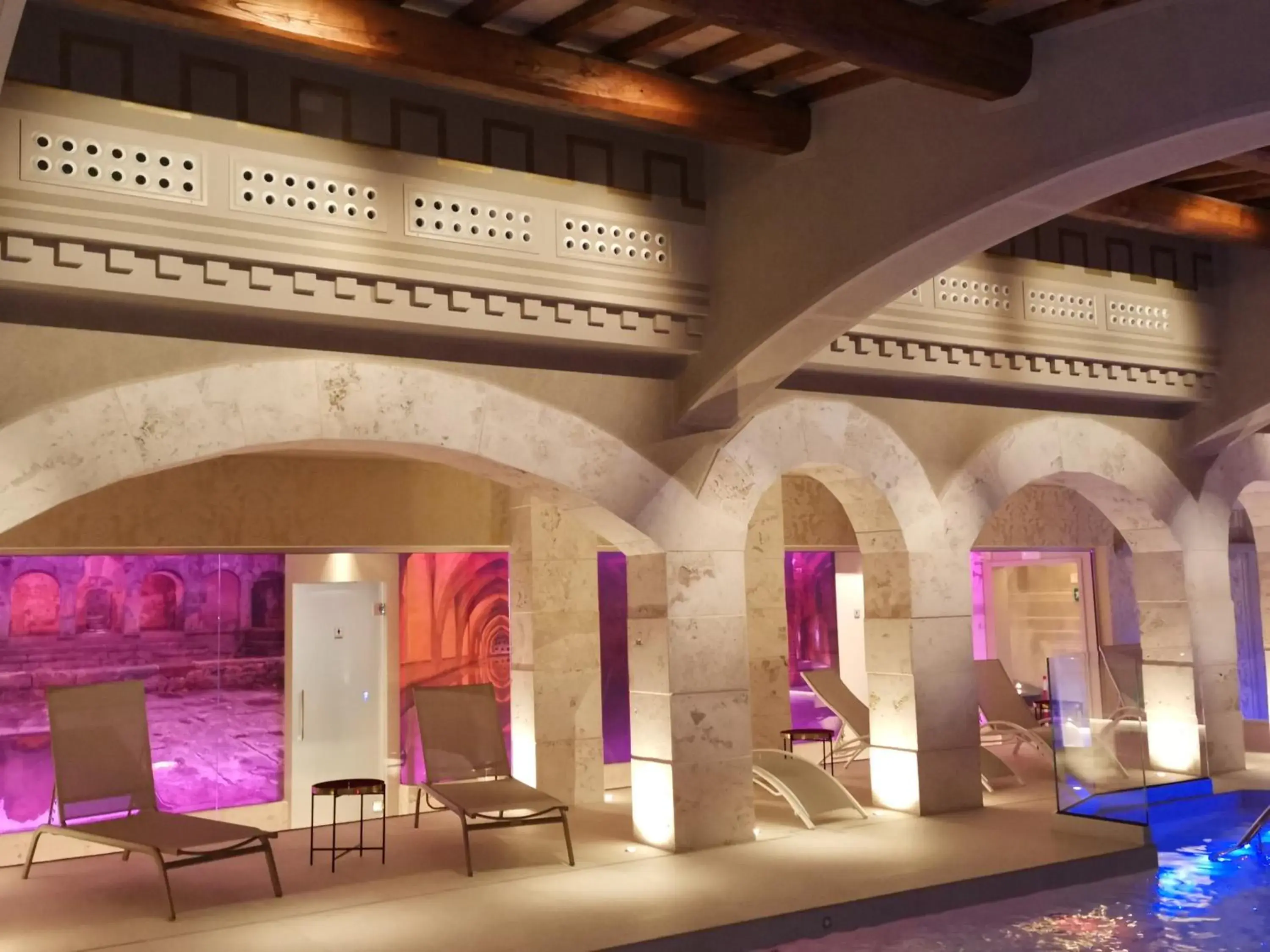 Spa and wellness centre/facilities in Torre Del Nera Albergo diffuso & Spa Spa and wellness centre/facilities in Torre Del Nera Albergo diffuso & Spa