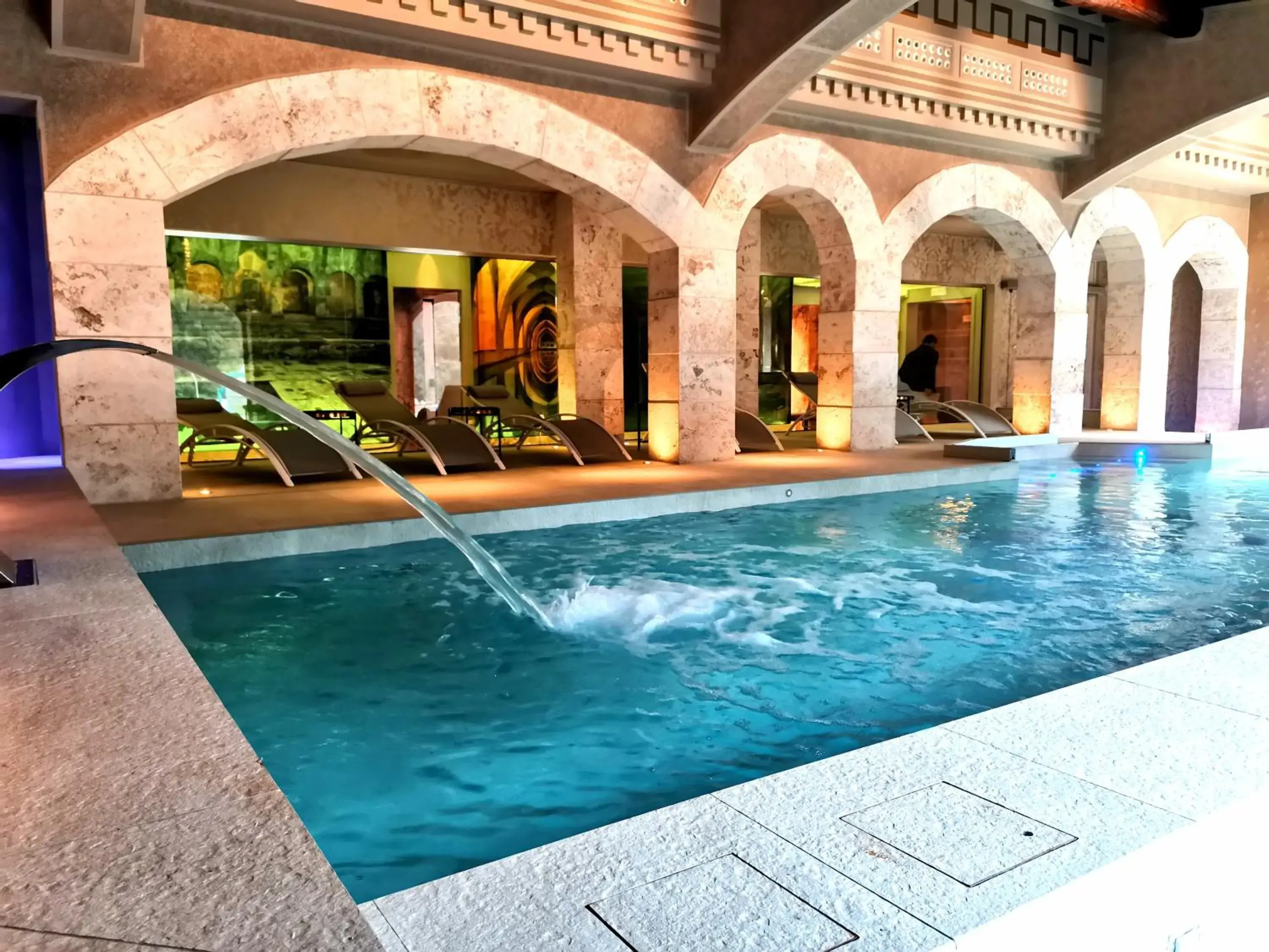 Spa and wellness centre/facilities in Torre Del Nera Albergo diffuso & Spa Spa and wellness centre/facilities in Torre Del Nera Albergo diffuso & Spa