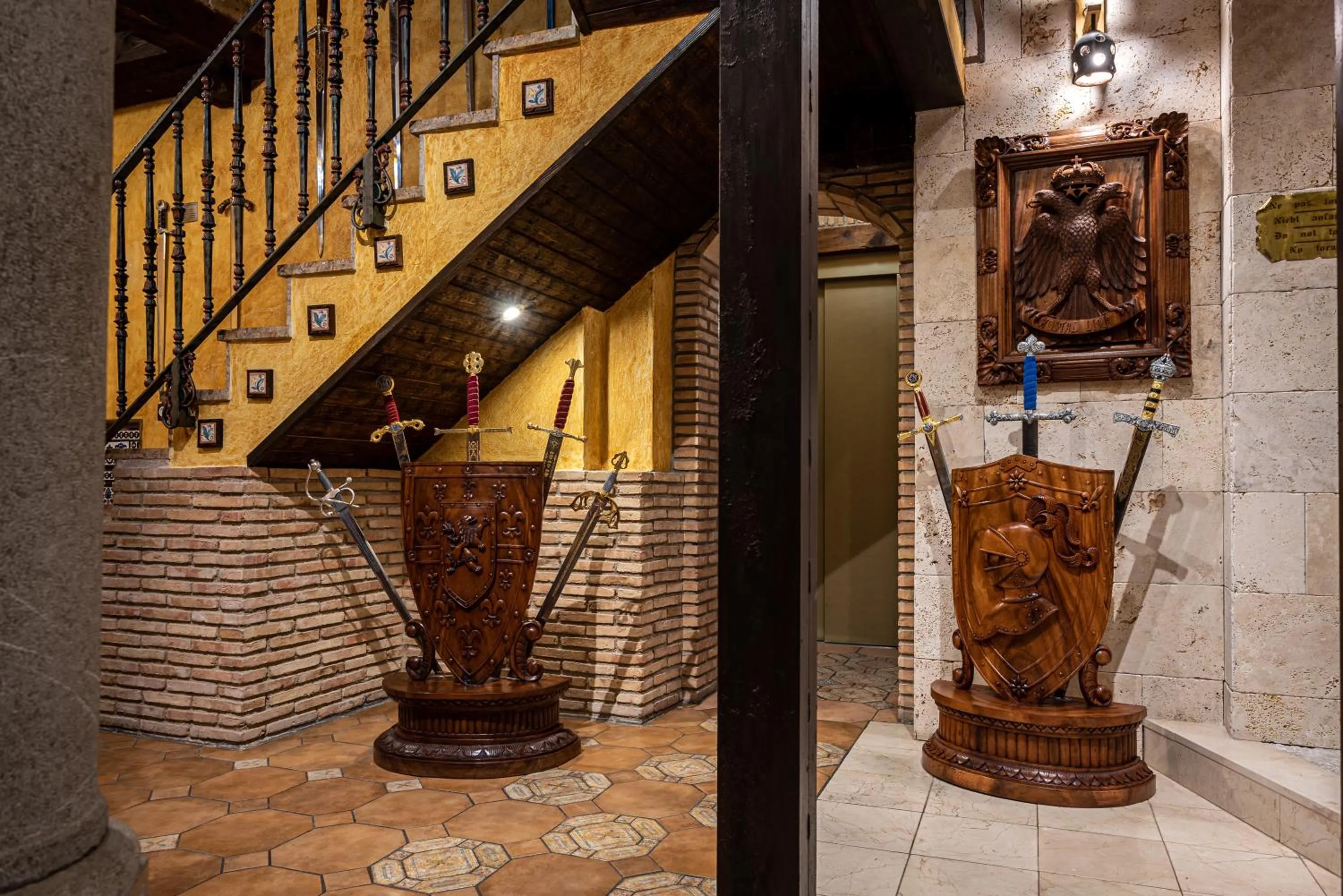 Property building in Casa de Reyes