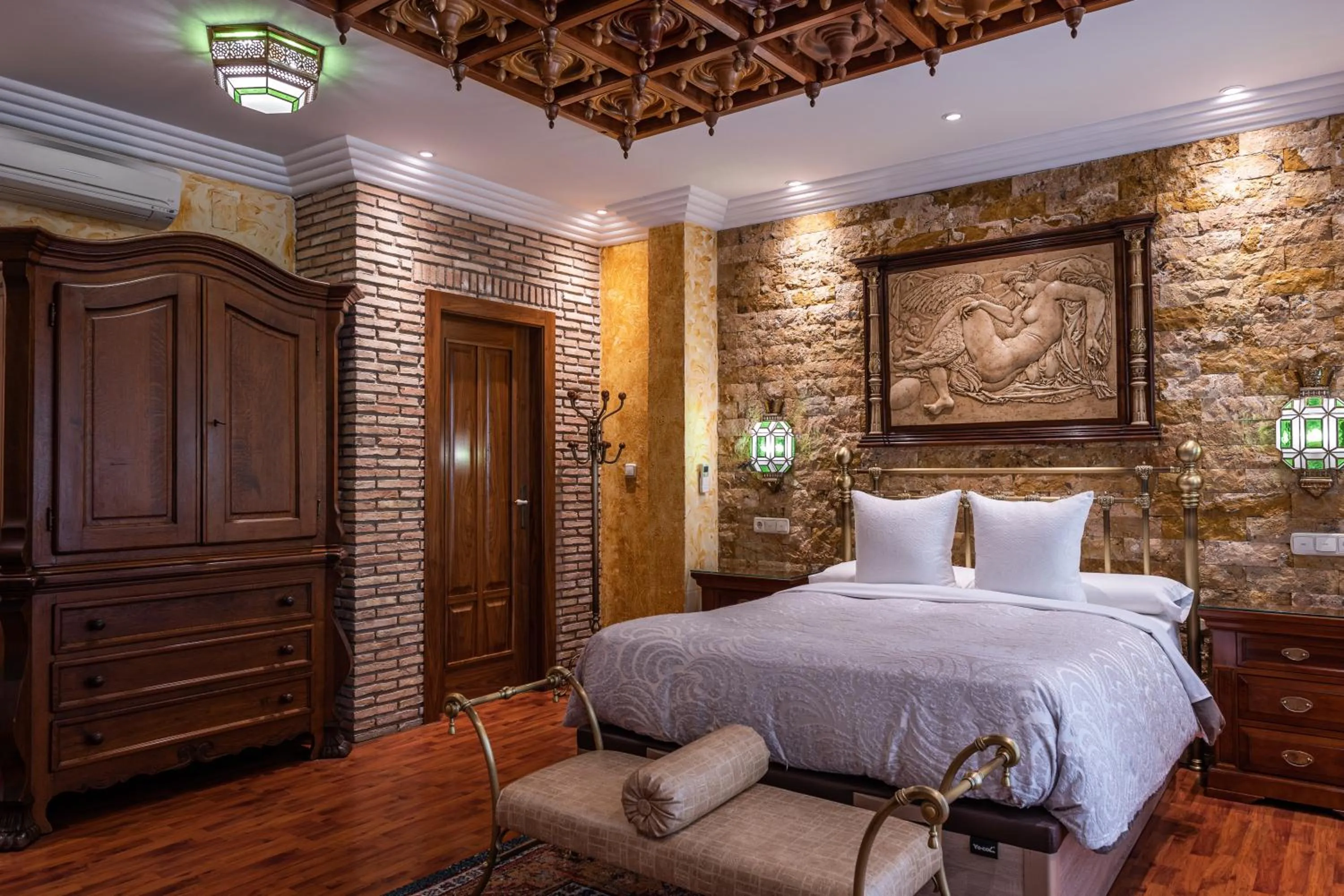 Photo of the whole room, Bed in Casa de Reyes