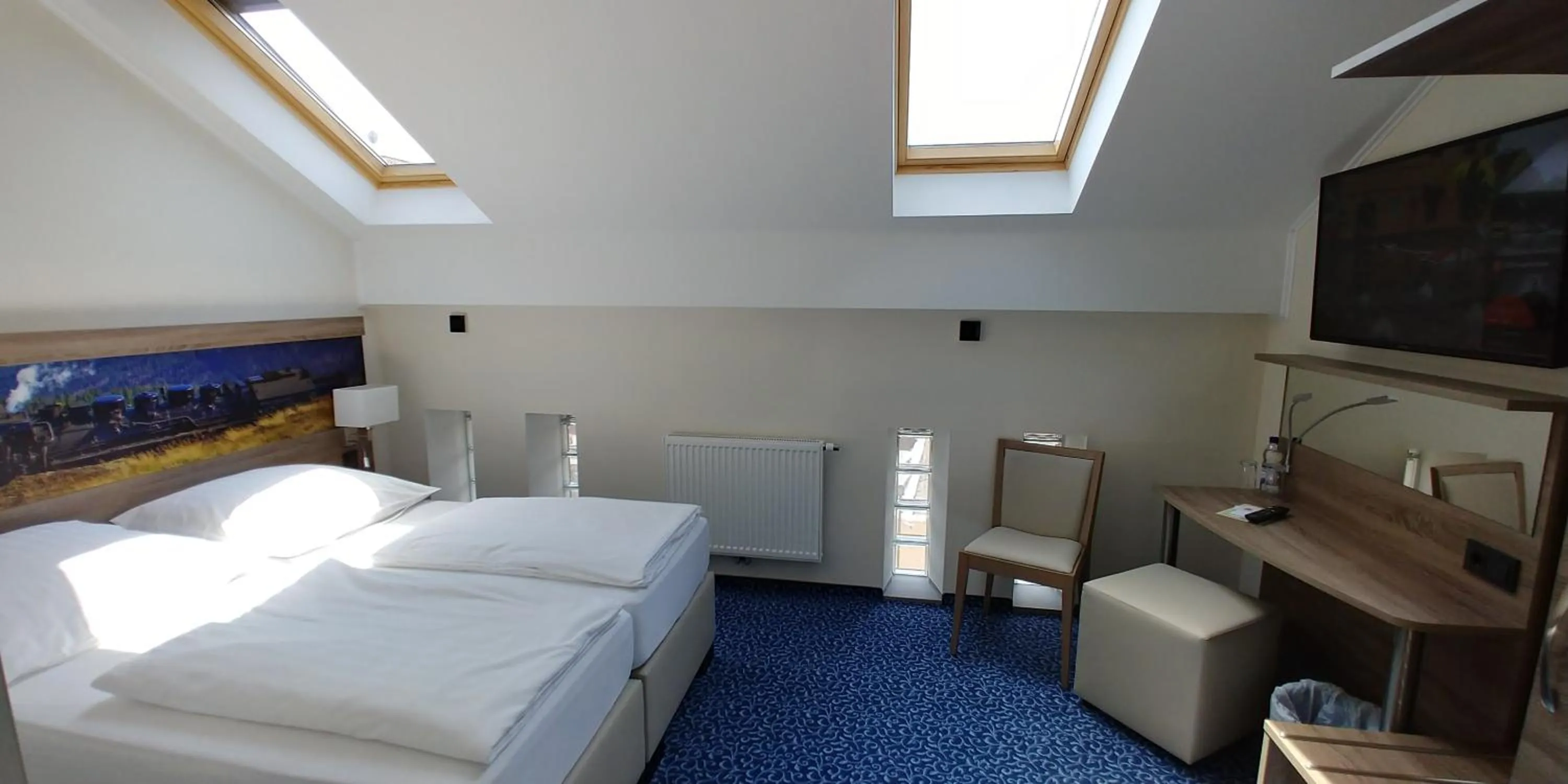 Photo of the whole room, Bed in Hotel Alte Brennerei