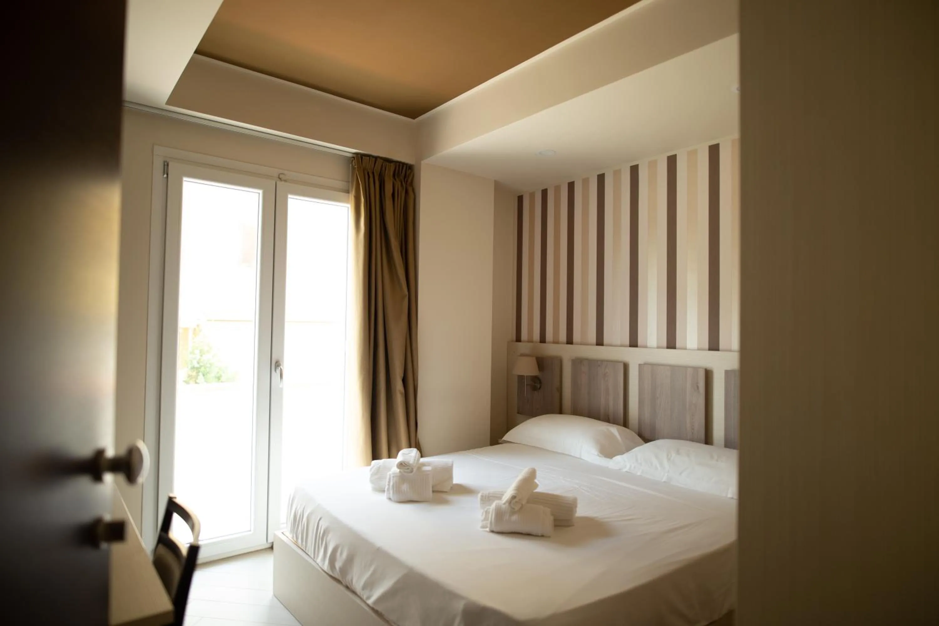 Bed in Hotel Cliché