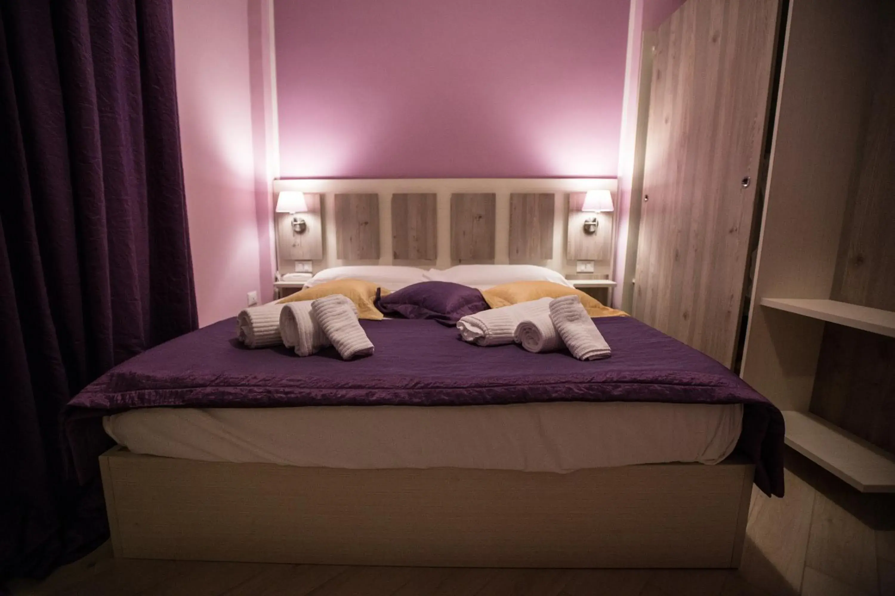 Double Room - single occupancy in Hotel Cliché Double Room - single occupancy in Hotel Cliché