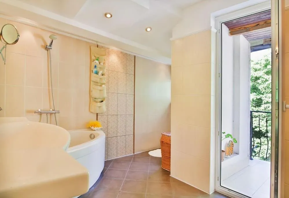 Bathroom in Portofino Apartment