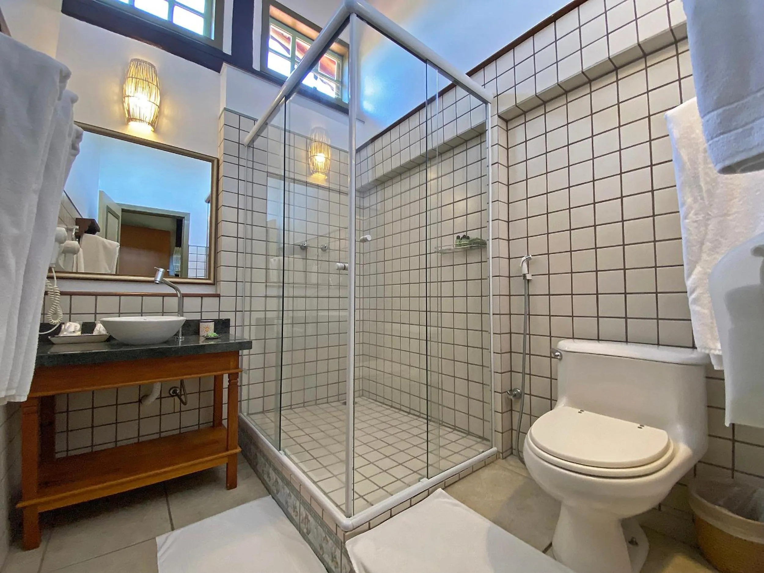 Bathroom in Porto Pacuíba Hotel