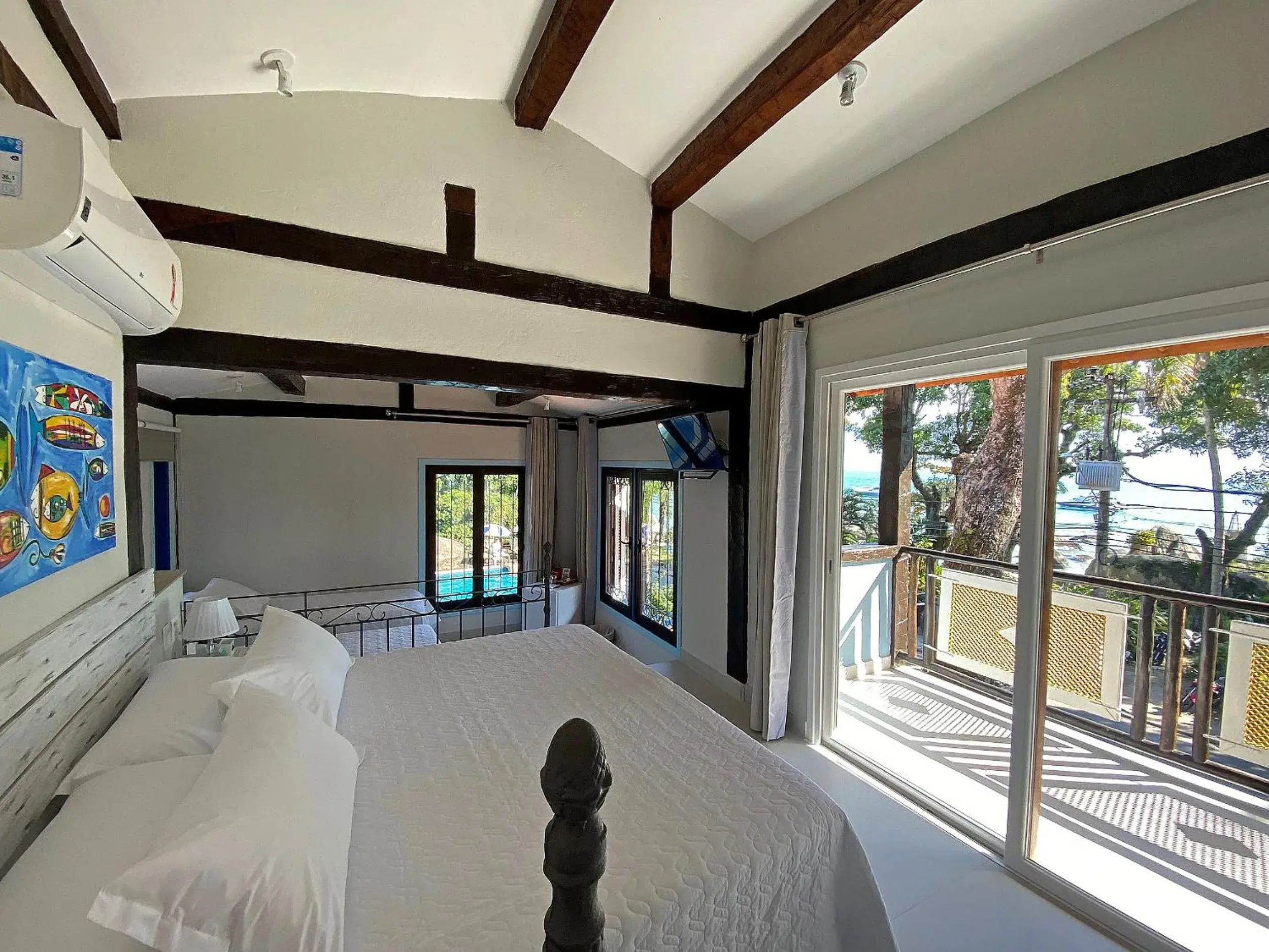 Family Room with Bath in Porto Pacuíba Hotel Family Room with Bath in Porto Pacuíba Hotel