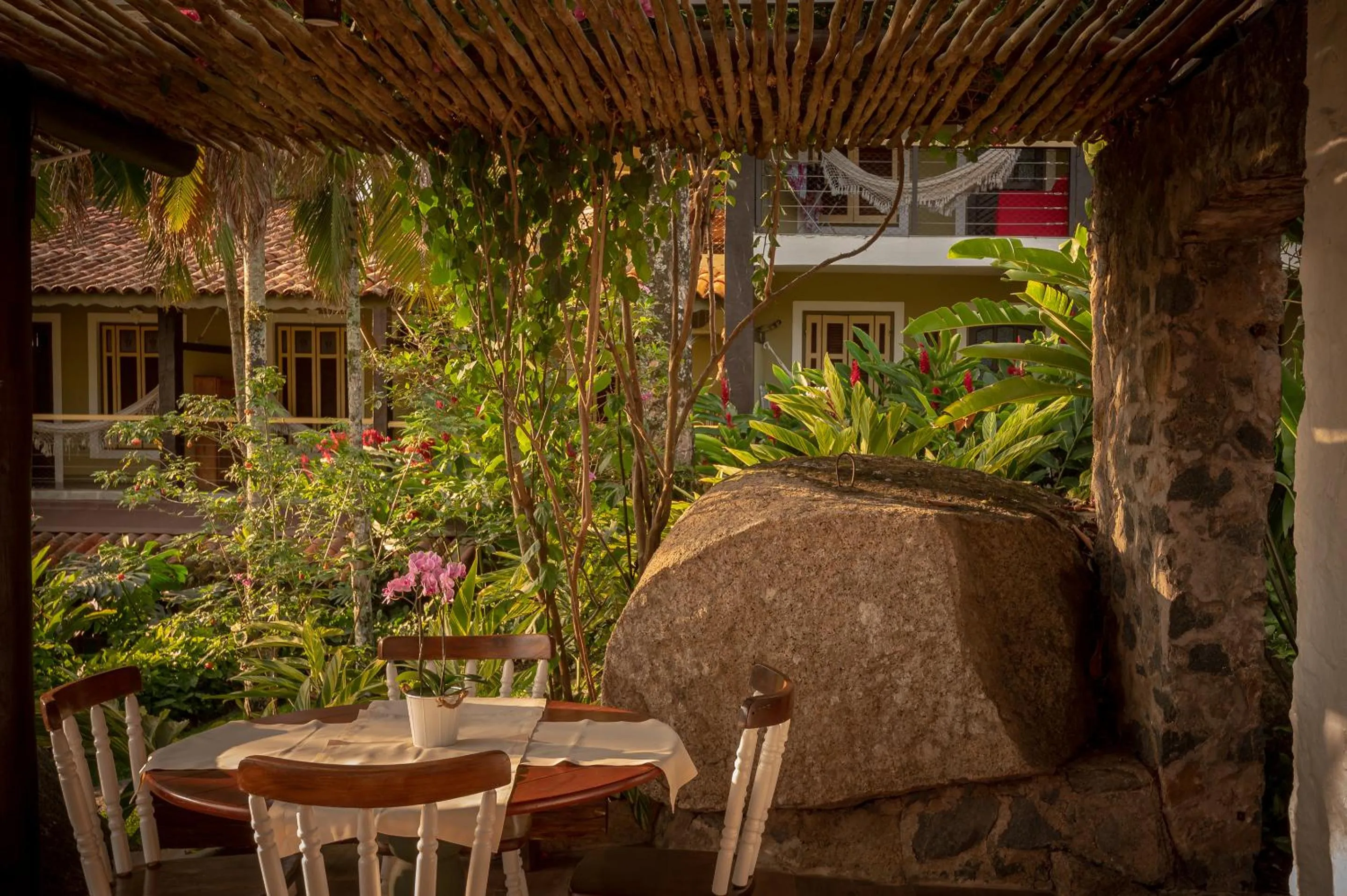 Garden in Porto Pacuíba Hotel